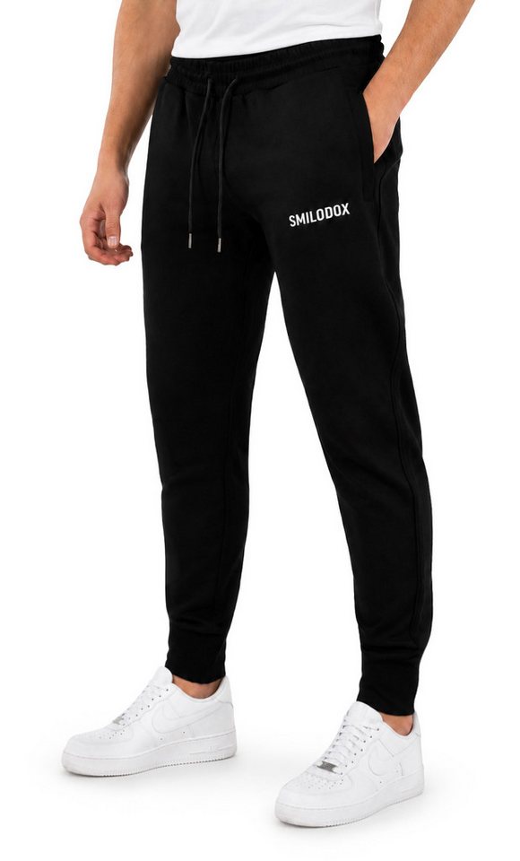 Smilodox Jogginghose Denzo Herren, Regular Fit Jogger, Trainingshose für Gym & Freizeit Rippbündchen, Taschen mit Reiverschluss, Kordelzug, Streetwear