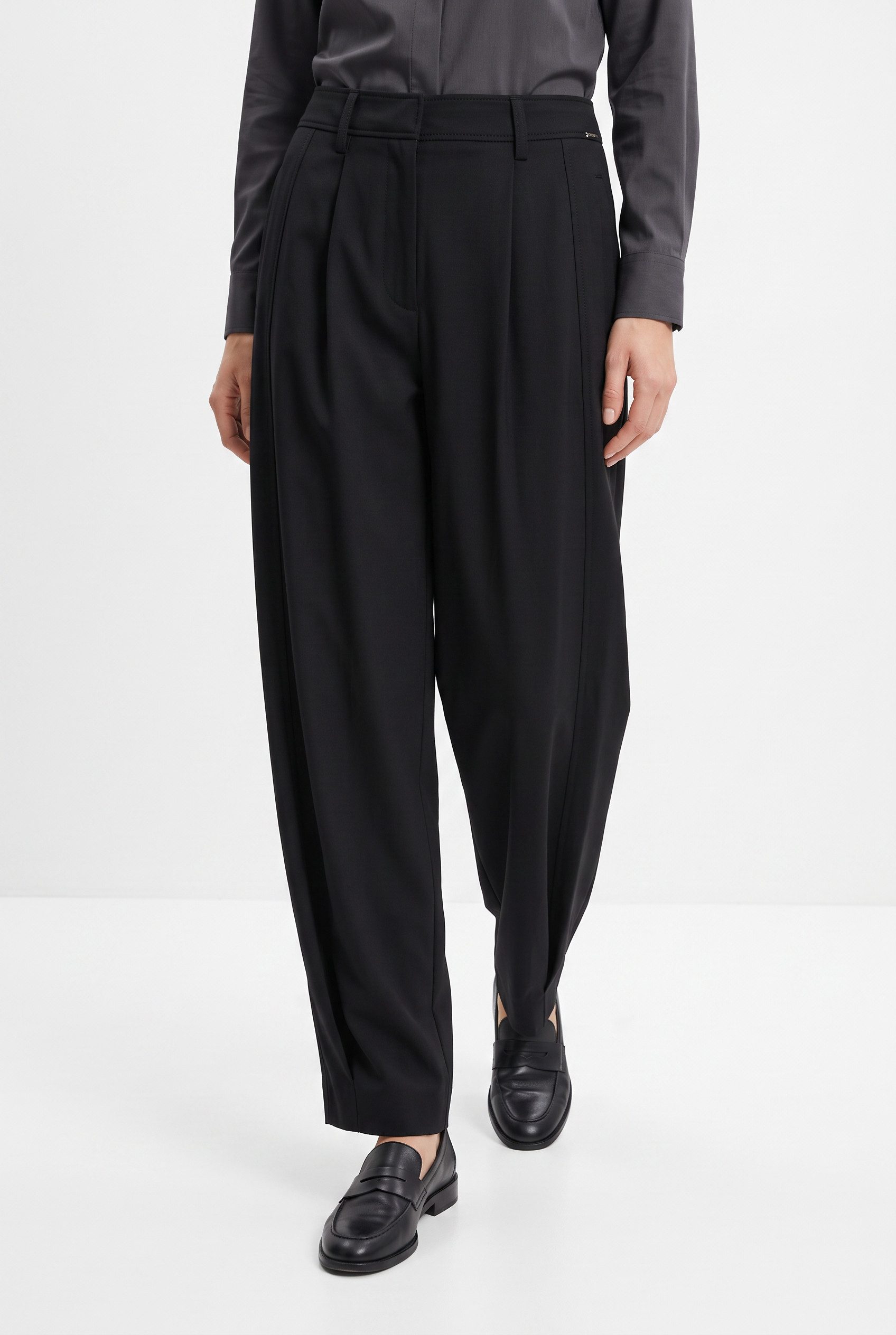 Cinque Bundfaltenhose CIOPTIS mit schmal zulaufendem Bein
