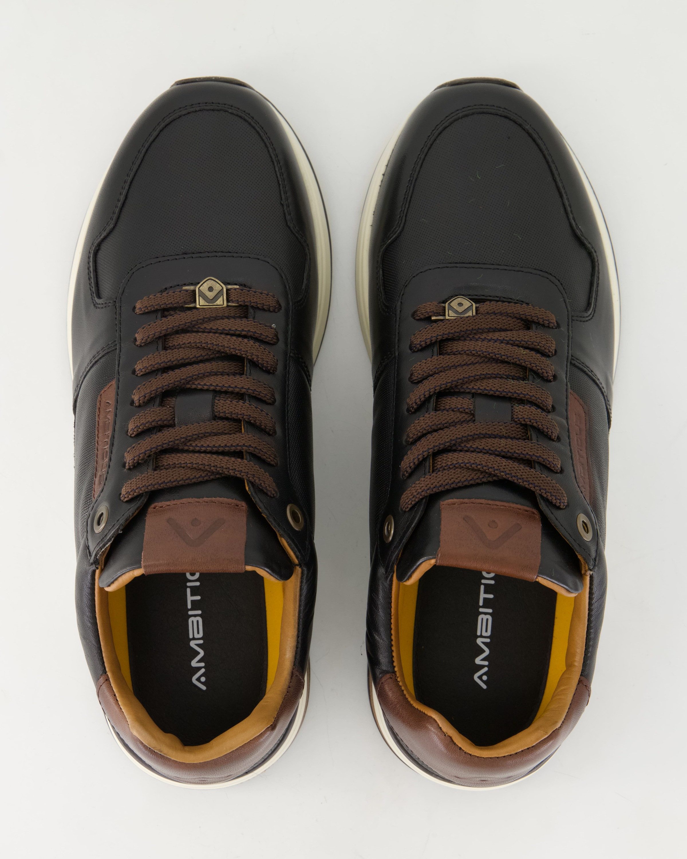 Ambitious Slow Sneaker Obermaterial: Leder und Leder