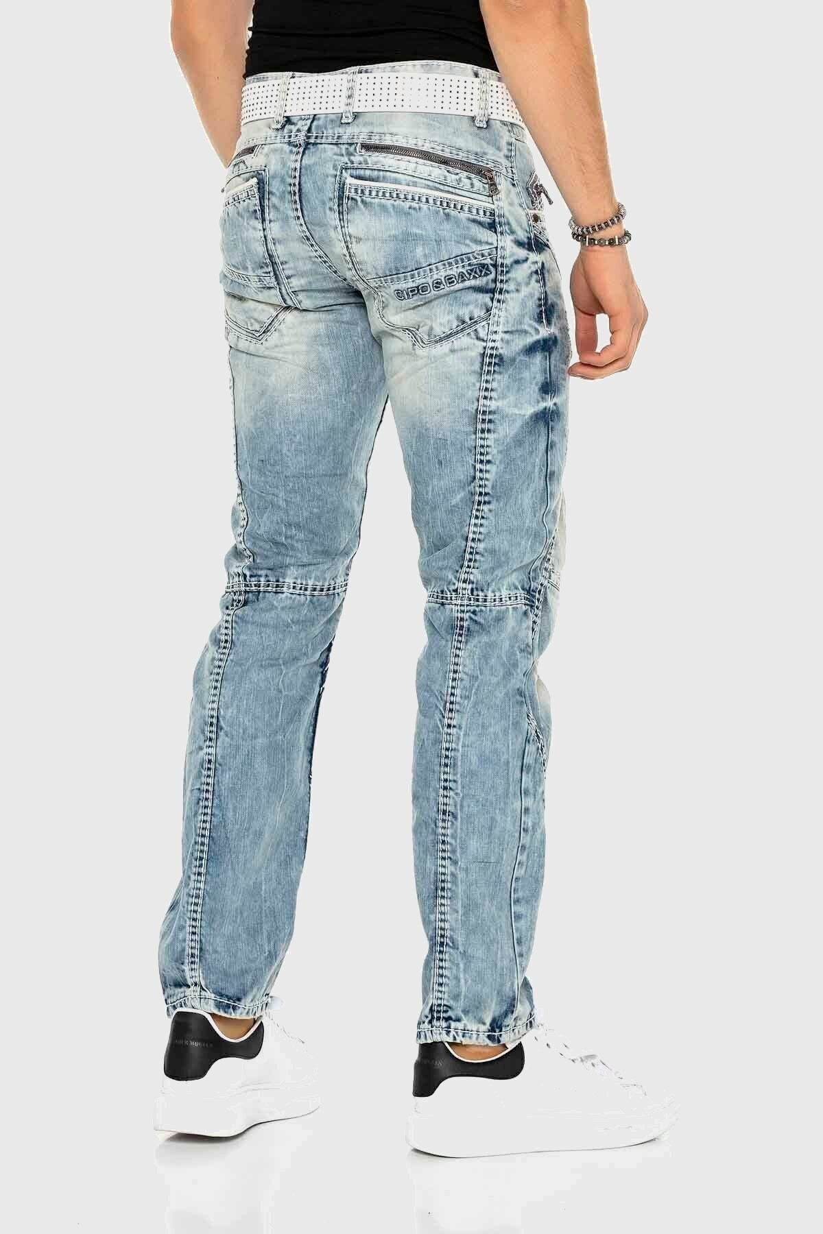 Cipo & Baxx Regular-fit-Jeans Jeans mit moderner Waschung günstig online kaufen