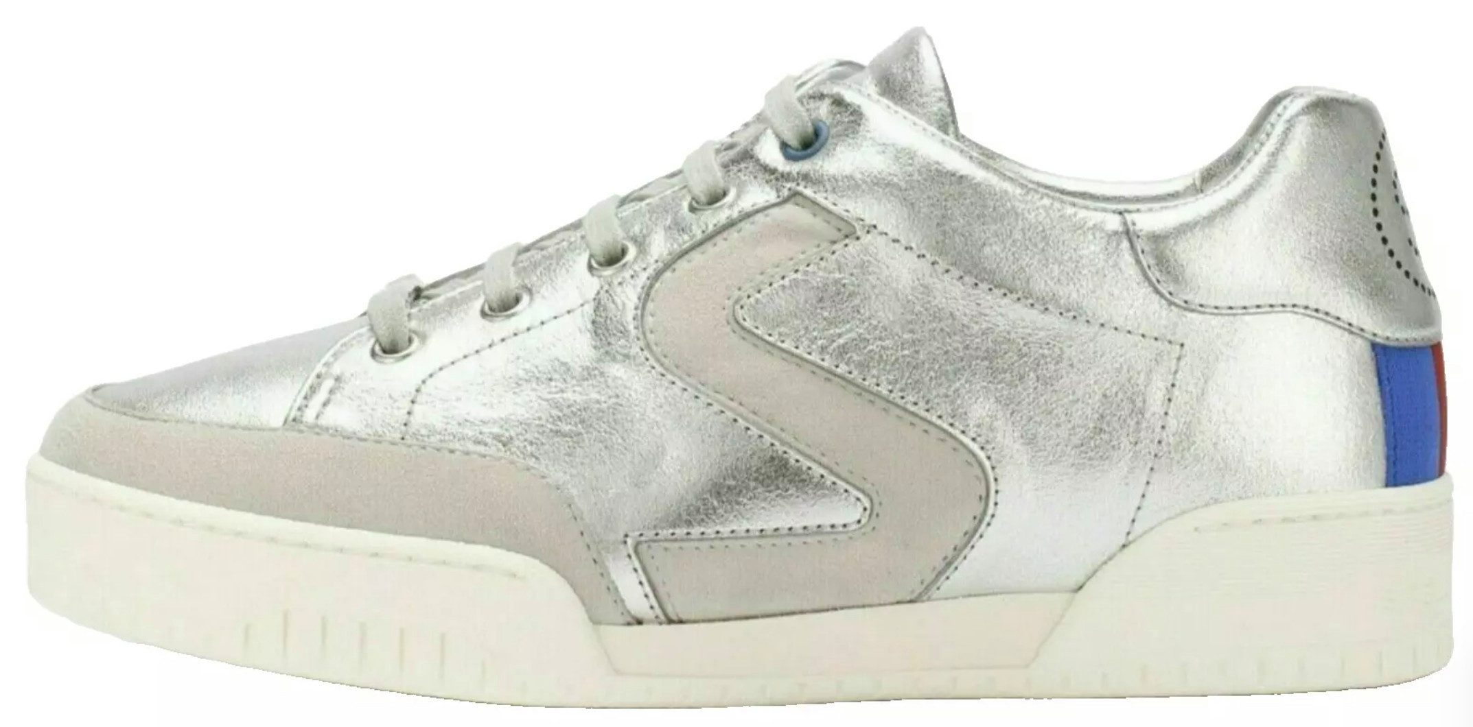 Stella McCartney Iconic Retro Oldschool Schuhe Sneaker Designerin, häufig als "Königin" der Eco-Fashion bezeichnet