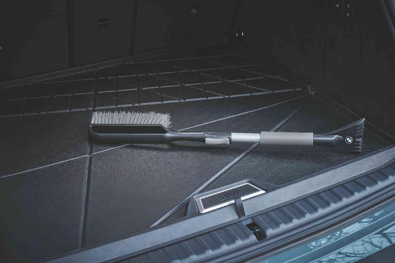 BMW Eiskratzer BMW Eiskratzer Teleskop mit Schneebesen groß bis 100cm - 83125A71808