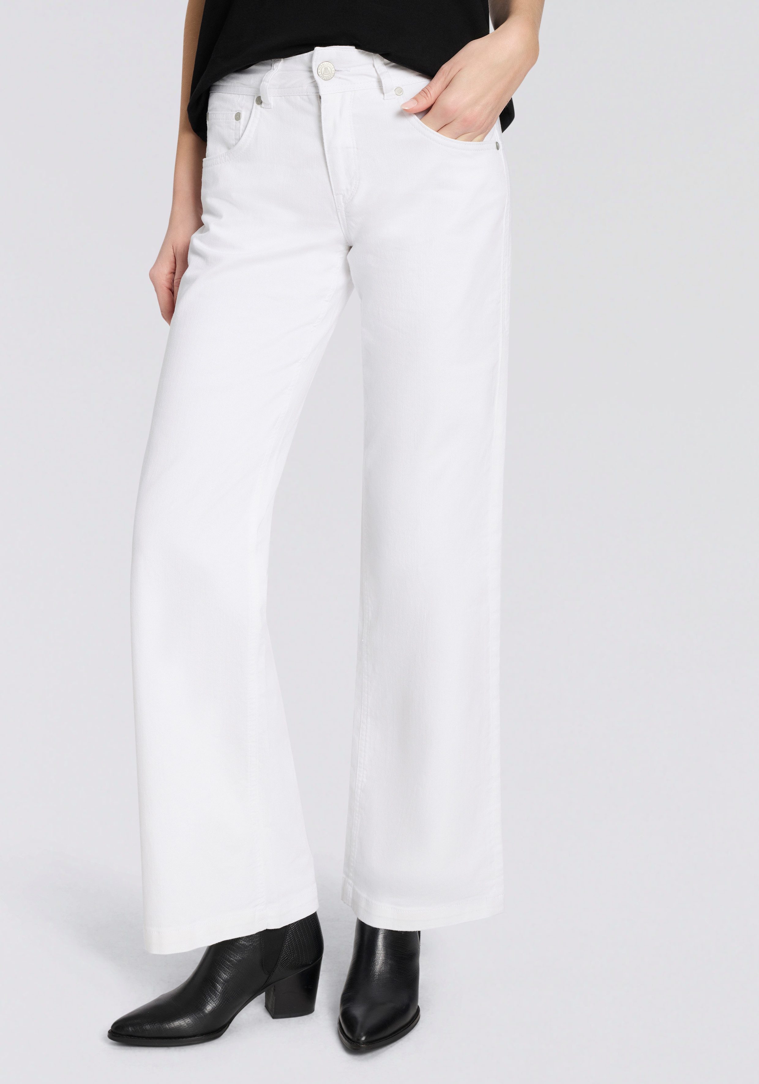 Herrlicher 5-Pocket-Jeans Edna Denim White Stretch im Flared Fit