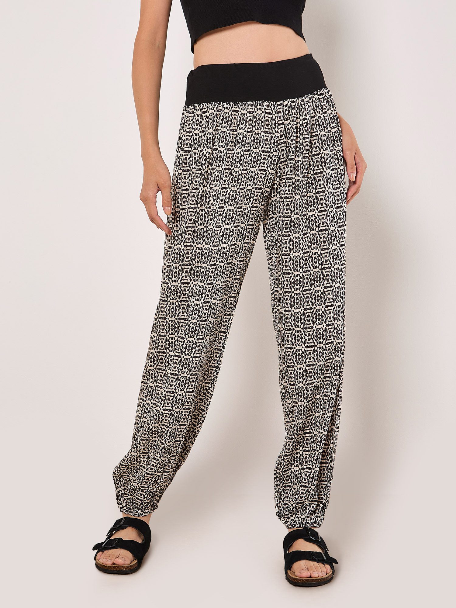 Apricot Jogger Pants Ikat-Jersey-Jogginghose mit Gummibund