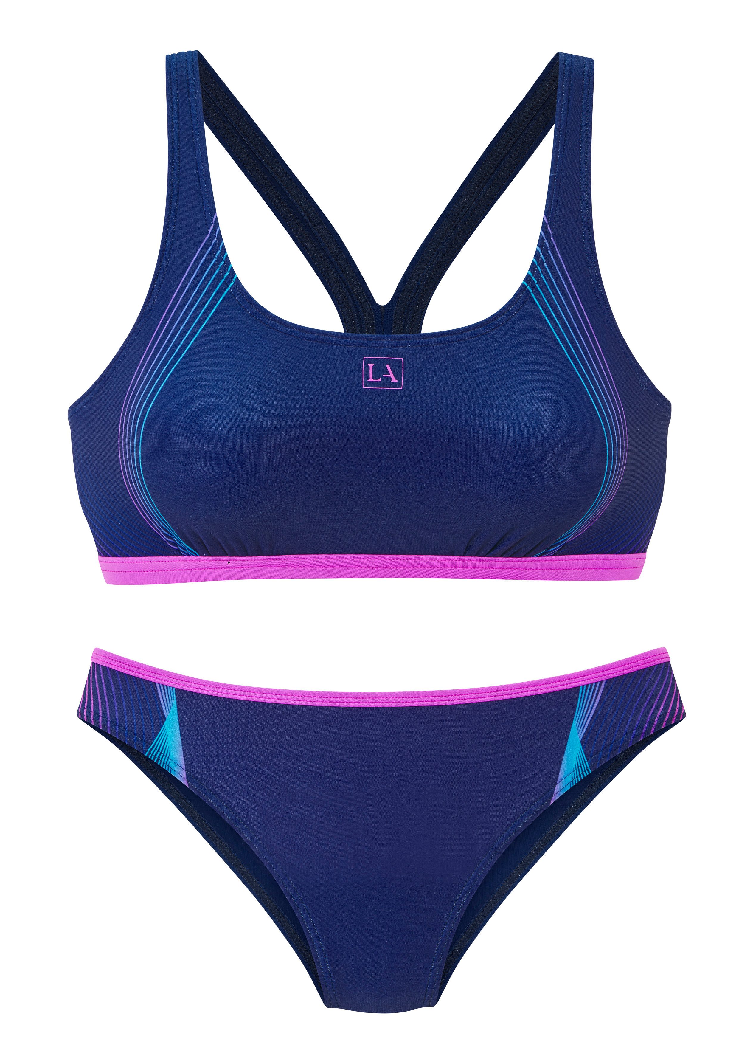 LASCANA ACTIVE Bustier-Bikini mit kontrastfarbenen Details. € 59,99