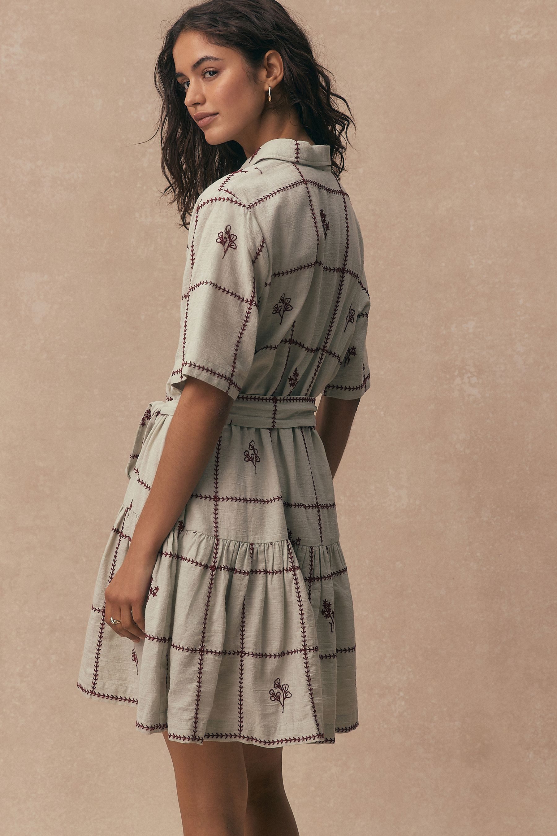 Next Minikleid Kurzärmeliges Mini-Hemdblusenkleid mit Bindegürtel (1-tlg) günstig online kaufen