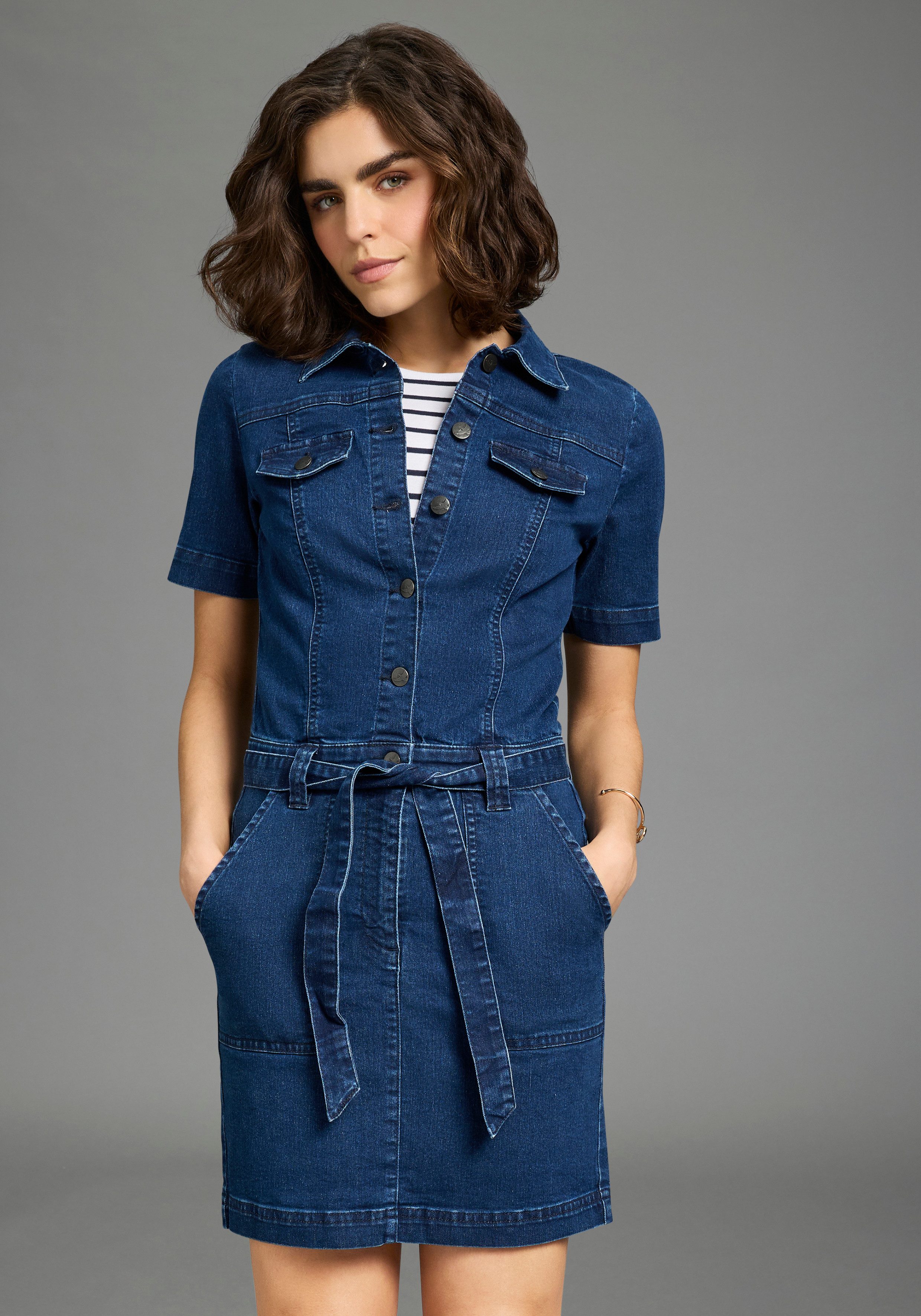 Arizona Jeanskleid kniefrei, aus elastischer Baumwollmischung, mit aufgeset günstig online kaufen