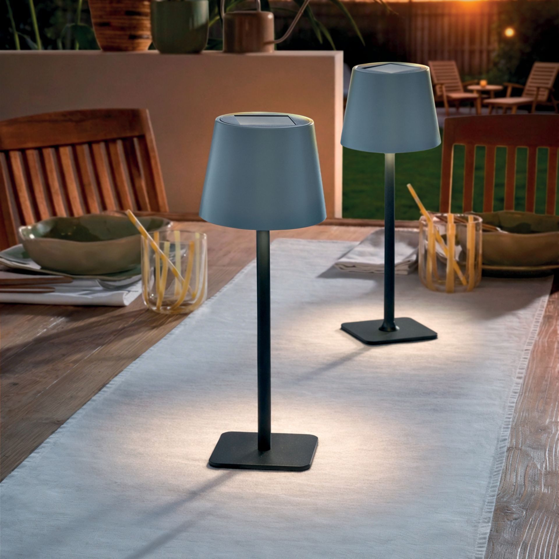 Home-trends24.de LED Teichleuchte Solar Tischlampe Leuchte Lampe grau Deko Garten Terrasse 31 cm, LED fest integriert
