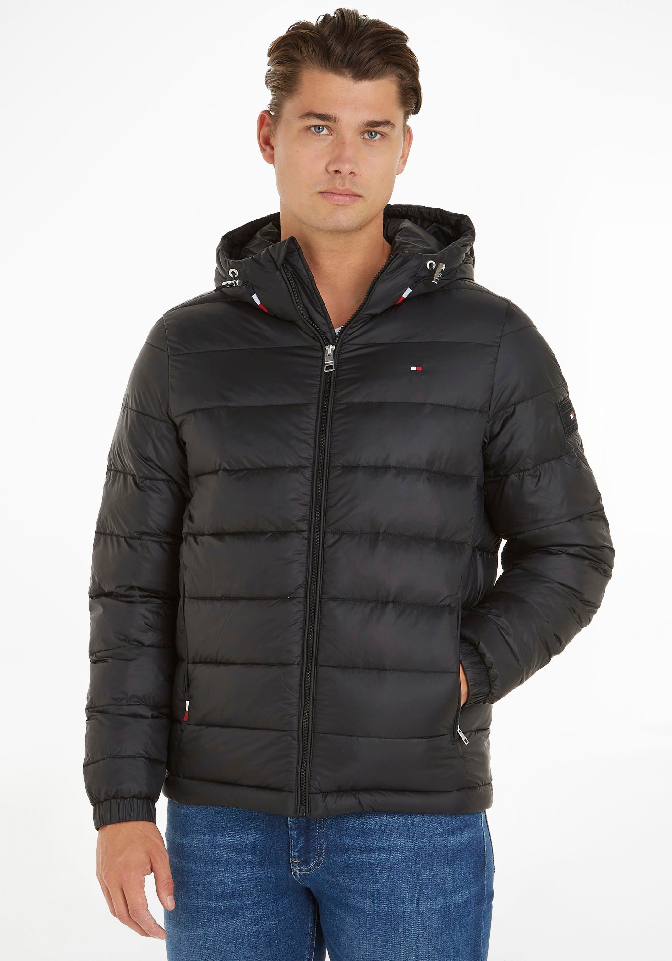 Tommy Hilfiger Steppjacke QUILTED HOODED JACKET mit Reißverschlusstaschen  seitlich und innen