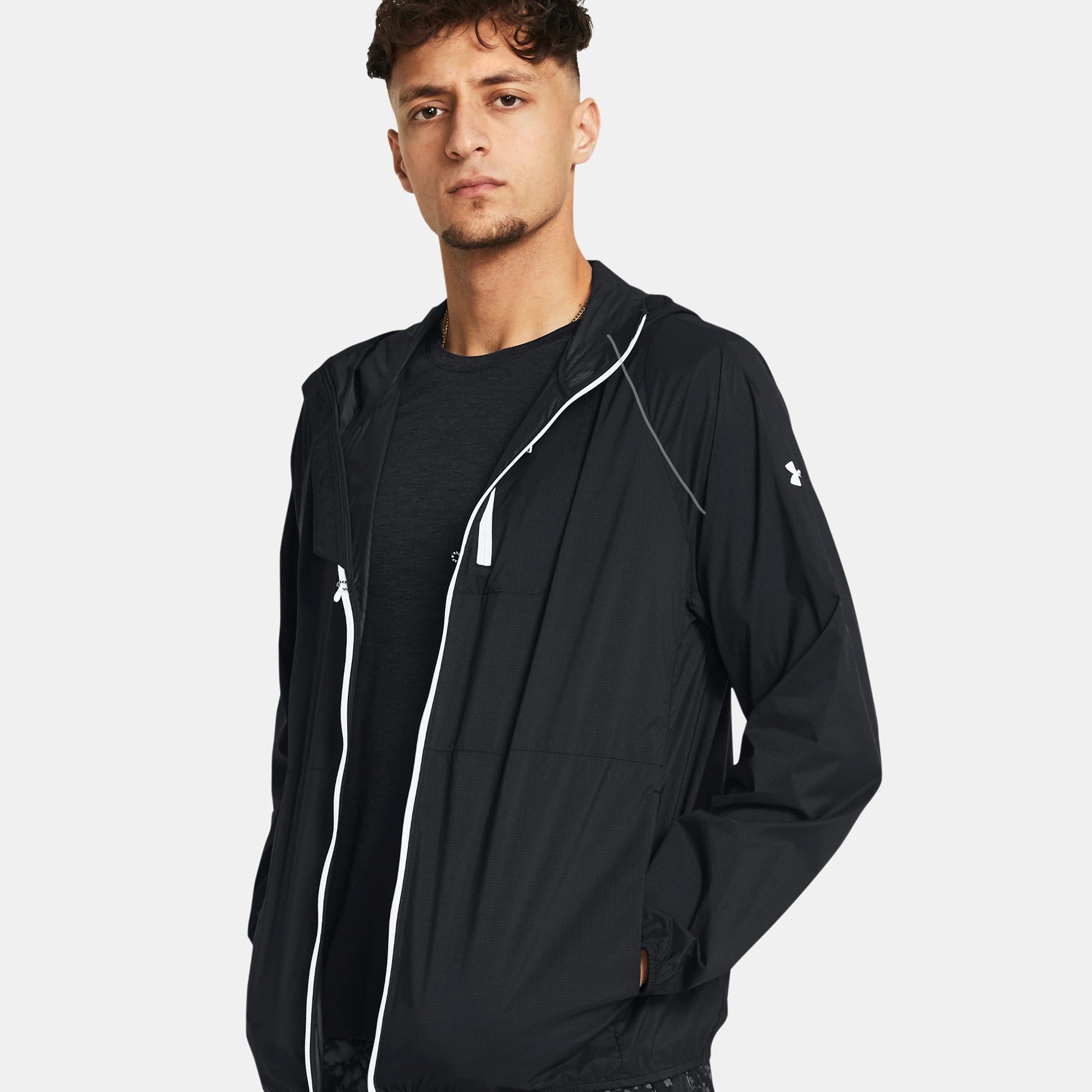 Under Armour® Laufjacke Phantom Windbreaker