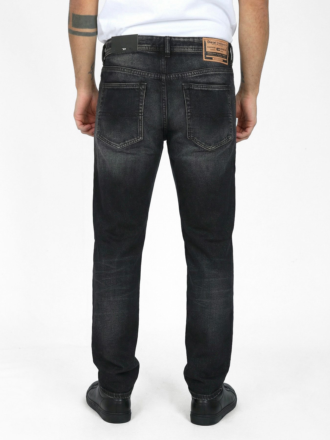 Diesel Tapered-fit-Jeans Regular Fit - BUSTER X R9K38 - Länge:32 ohne Stret günstig online kaufen