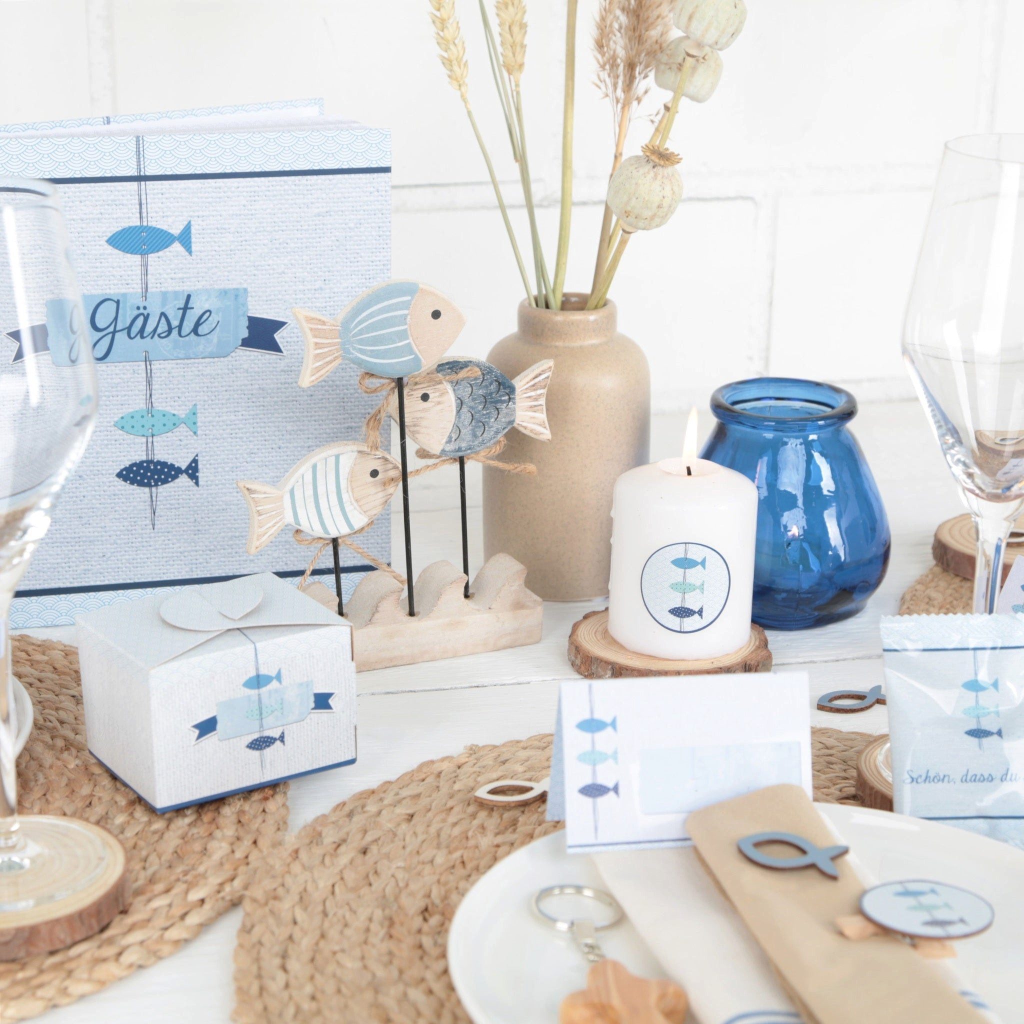 Logbuch-Verlag Dekofigur Maritime Dekoration Fische Figur aus Holz 16,5 cm