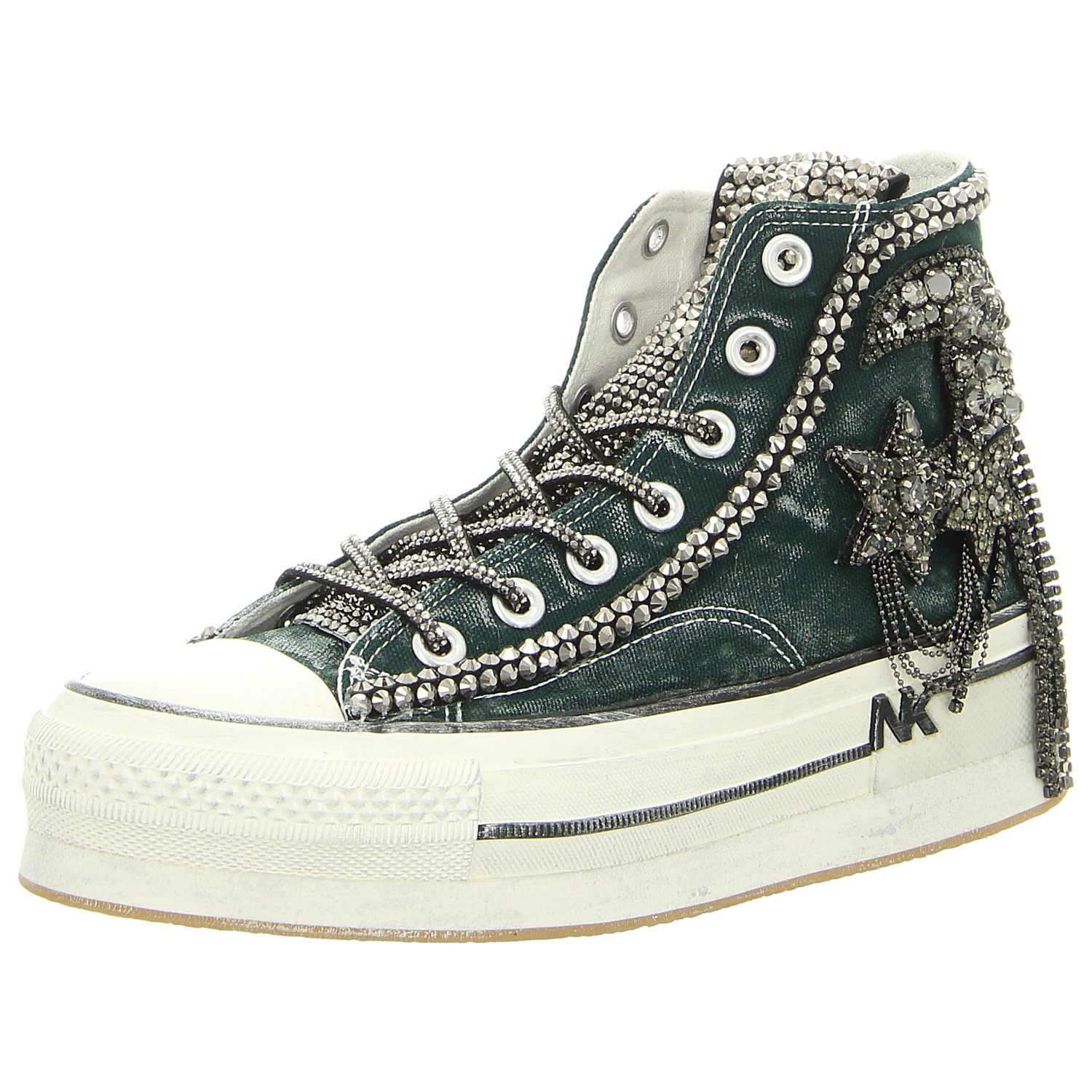 NAN-KU Sneaker