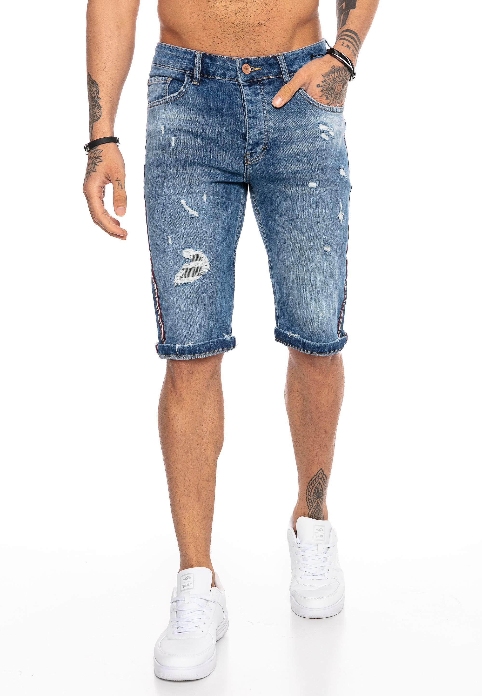 Jeansshorts im Used-Look – Slim Fit, Destroyed-Details