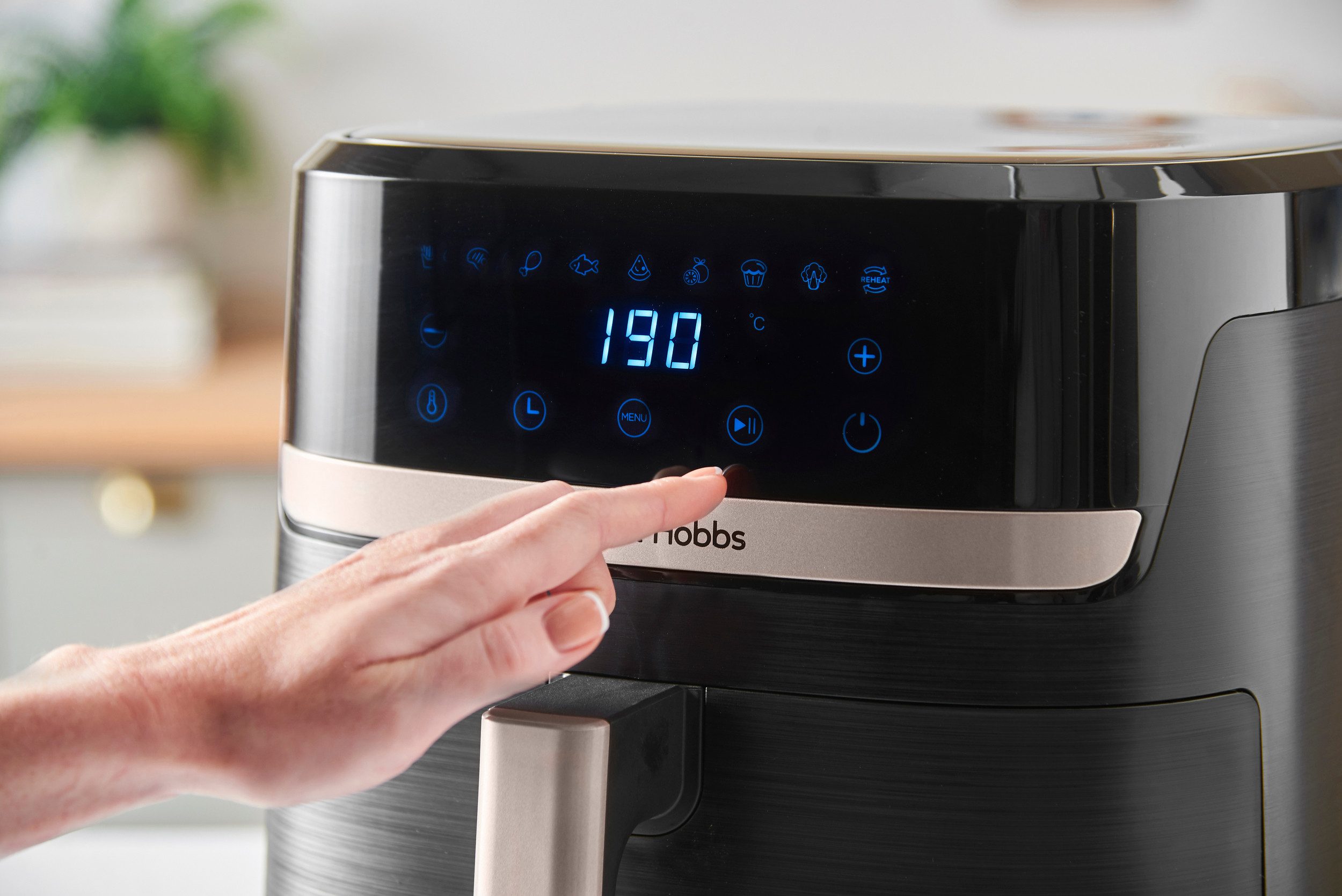 RUSSELL HOBBS Heißluftfritteuse 27630-56 SatisFry 8,3L, 1800 W, Airfryer–wenig oder kein Öl erforderlich, 9 Programme, 8,3 L