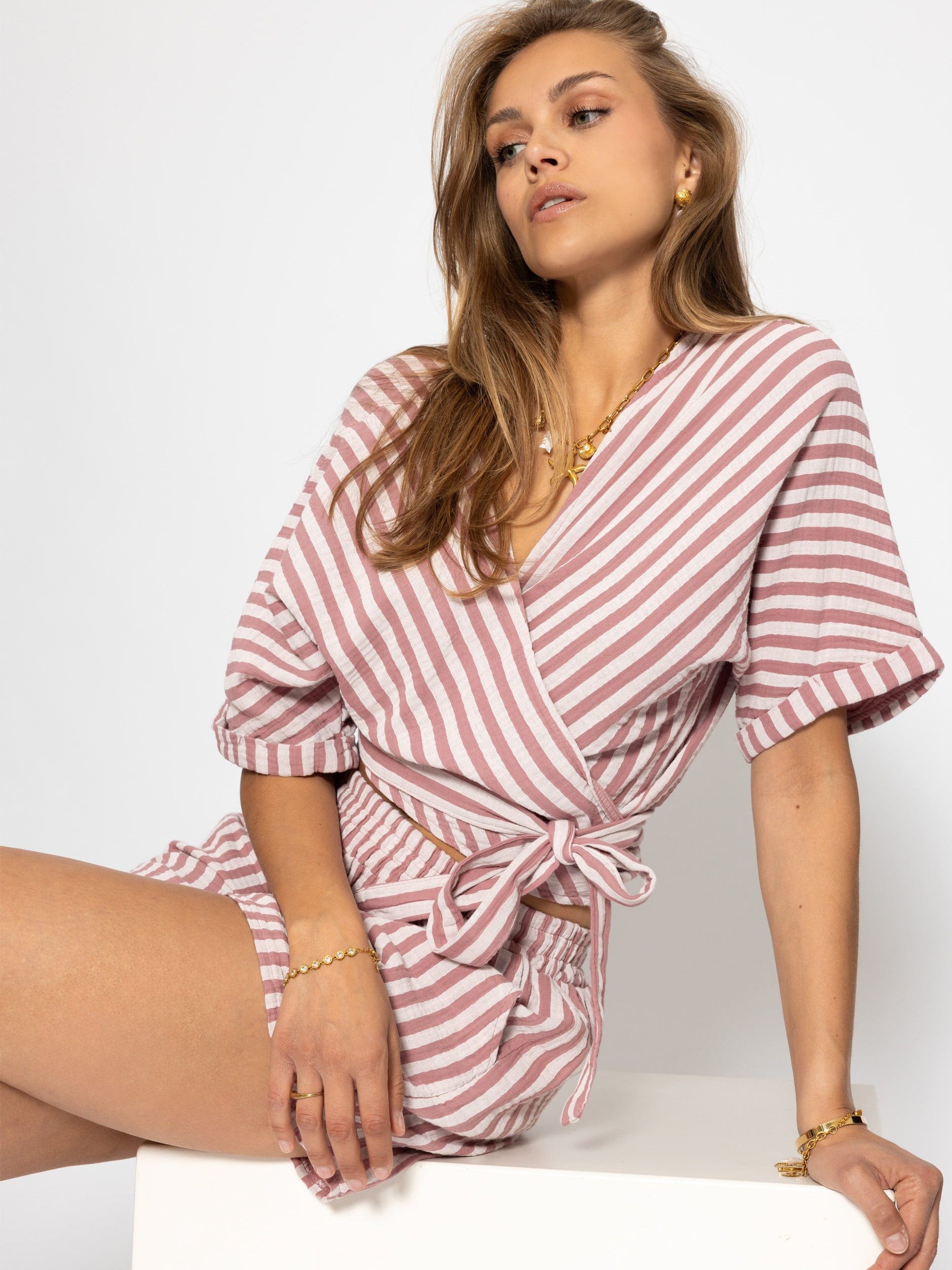 SASSYCLASSY Langarmbluse Gestreifte Musselin Wickel Bluse Damen Leichte Musselinbluse in Streifenmuster altrosa