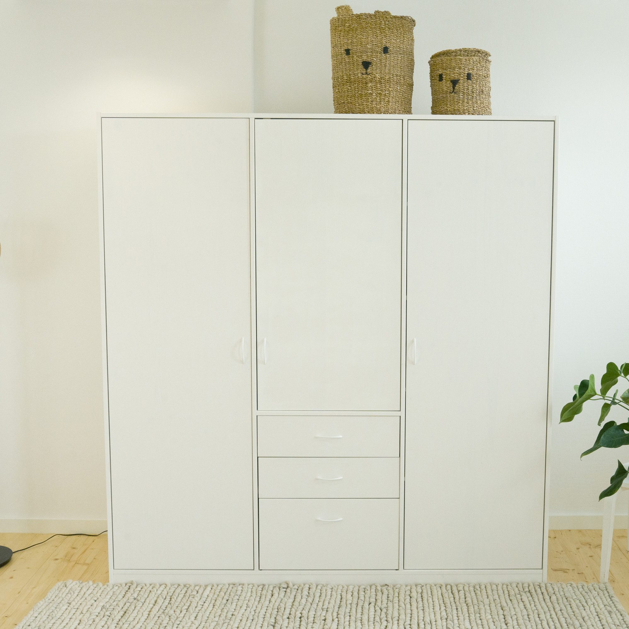 WOMONY Kleiderschrank / Schrank / mit günstig online kaufen