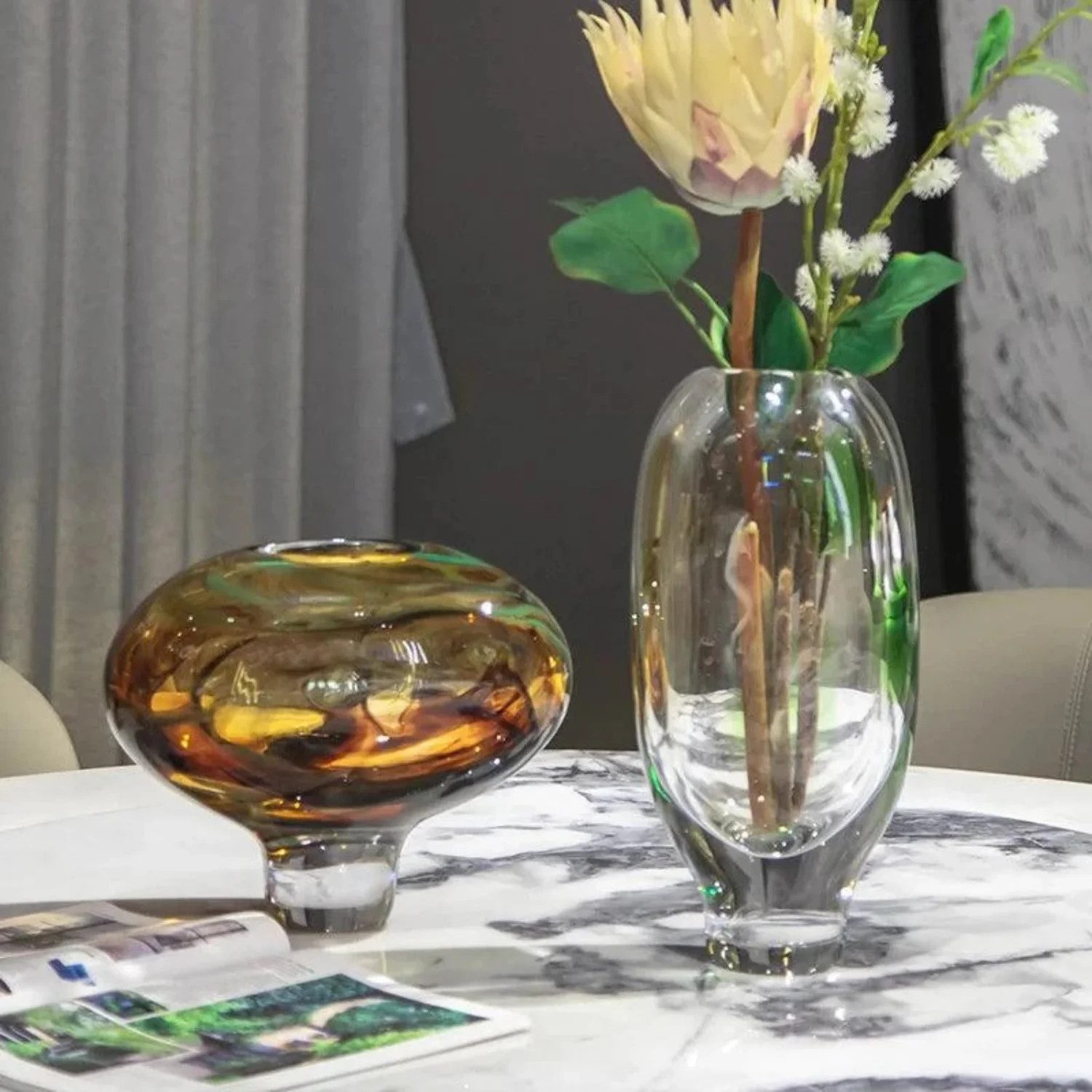 Quality Elegance Dekovase Luxus Handgefertigte Farbige Glasvase – Modernes Design