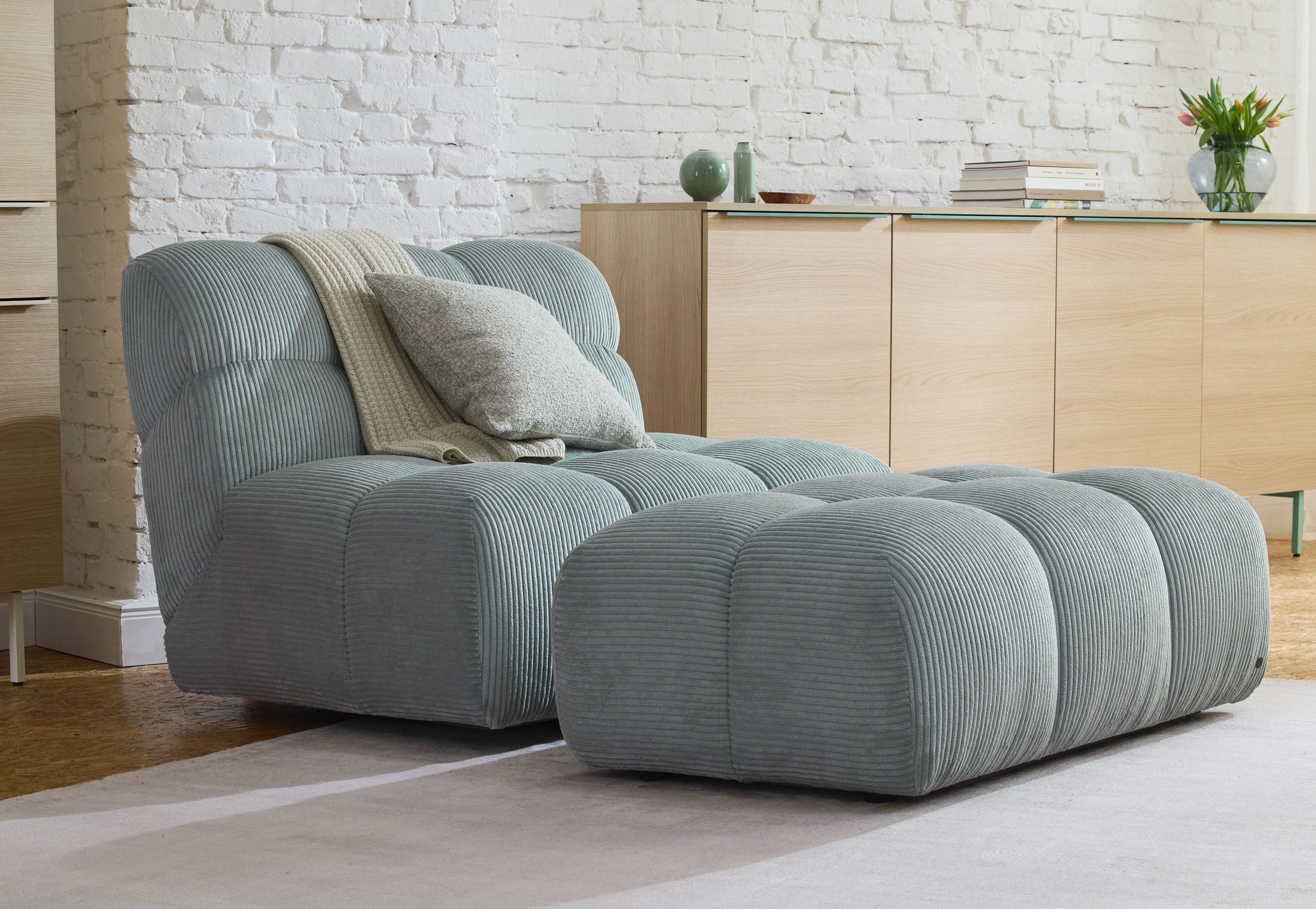 TOM TAILOR HOME Drehsessel SOFT CUBE 105 x 90 cm – angenehm weicher Sitzkomfort, für stylische Retrovibes durch auffällige Steppung – 360° drehbar