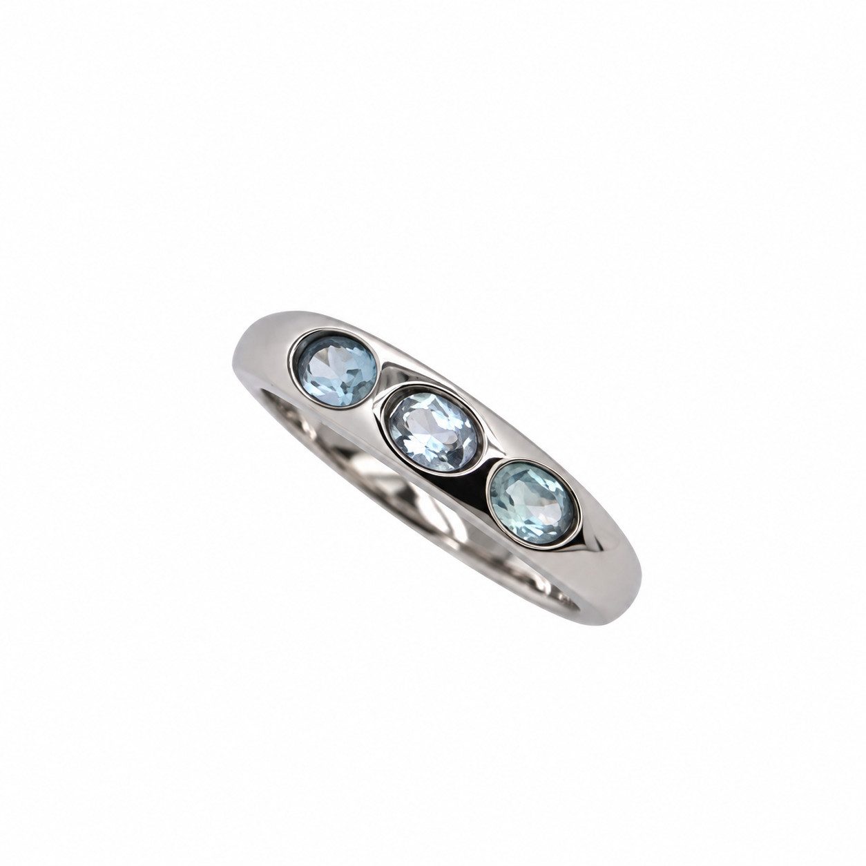 Sogni d'oro Fingerring "Skyblue" mit Blautopas, Platin 950