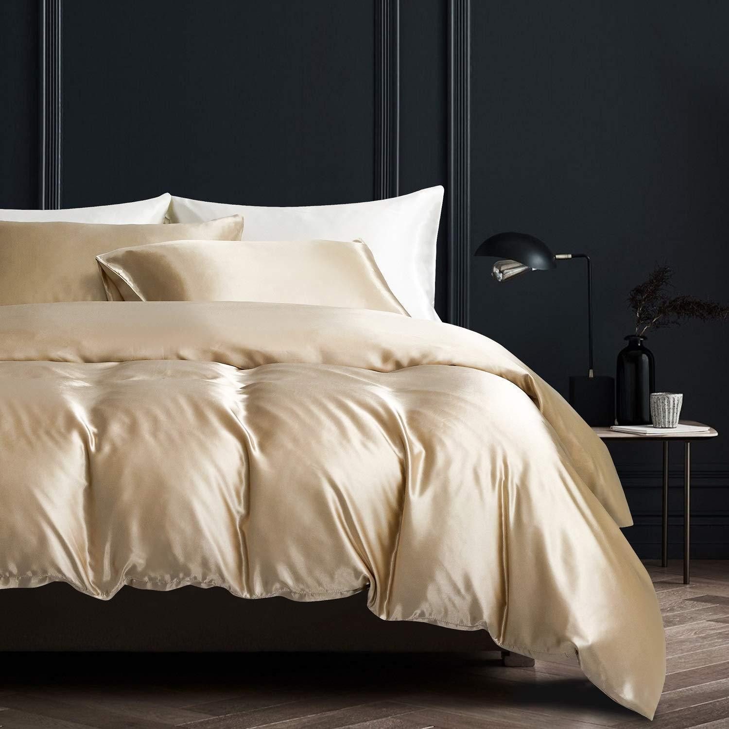 LuxusKollektion Bettwäsche Bettwäsche Set 135x200cm 4tlg Gold Satin, Satin