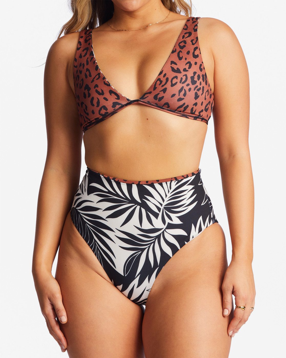 Billabong Bade-Shirt Spotted In Paradise Ava