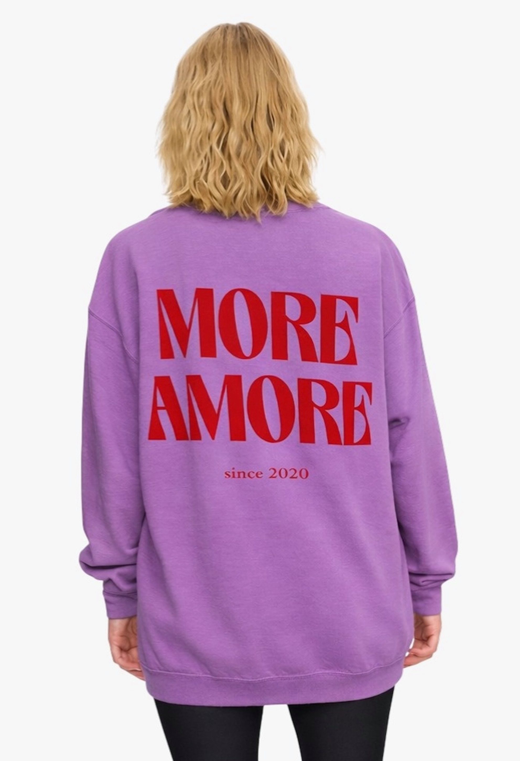 Worldclassca Sweatshirt Worldclassca Oversized Sweatshirt MORE AMORE Print Langarm Pullover Neue Kollektion - Stilvolle und gemütliche Casual Mode für Damen