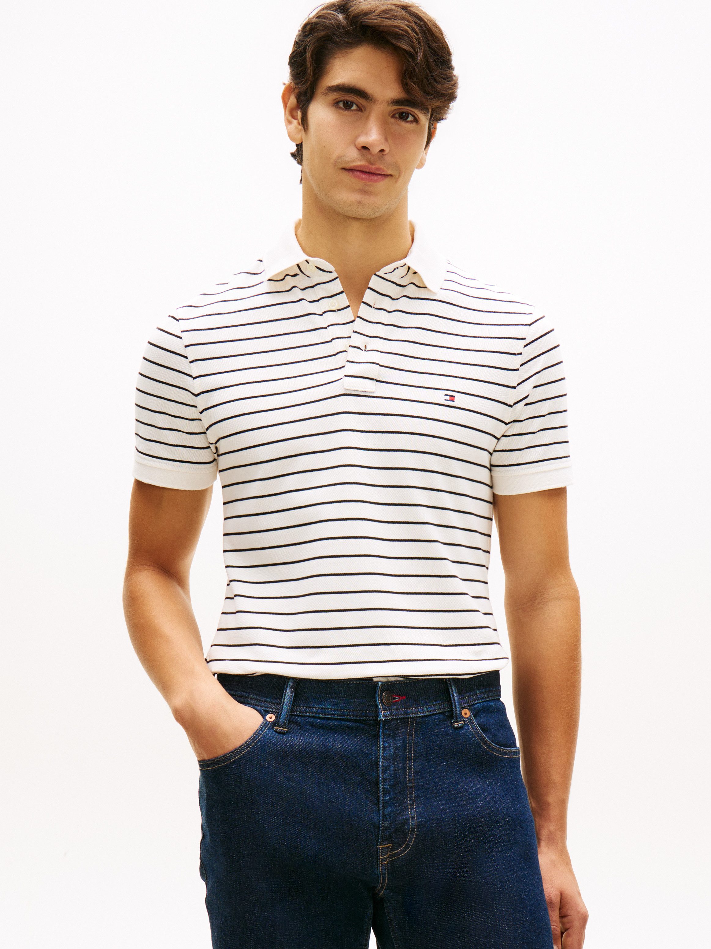 Tommy Hilfiger Poloshirt 1985 SLIM POLO Markenstickerei, aus Baumwoll-Piqué