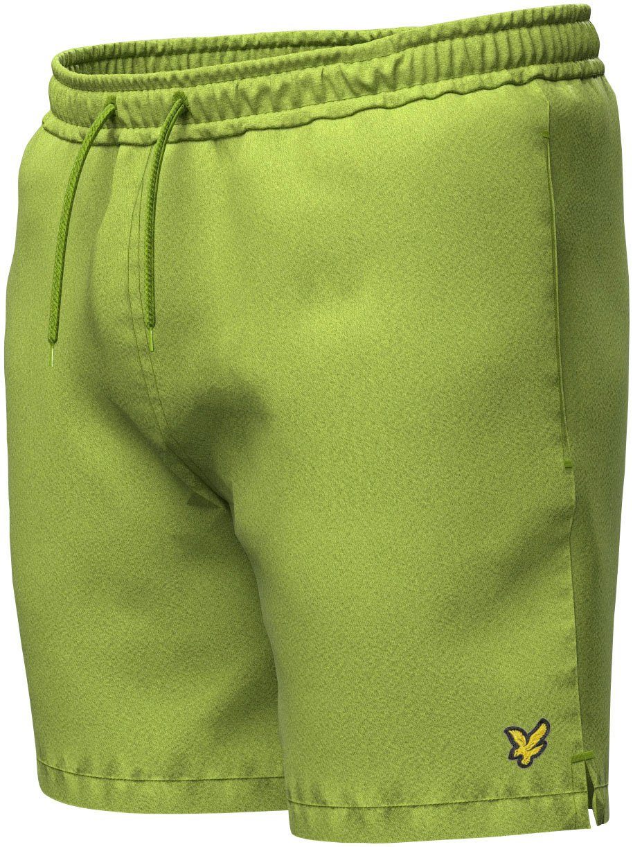 Lyle mit green Logobadge dezentem Scott & scorch Shorts
