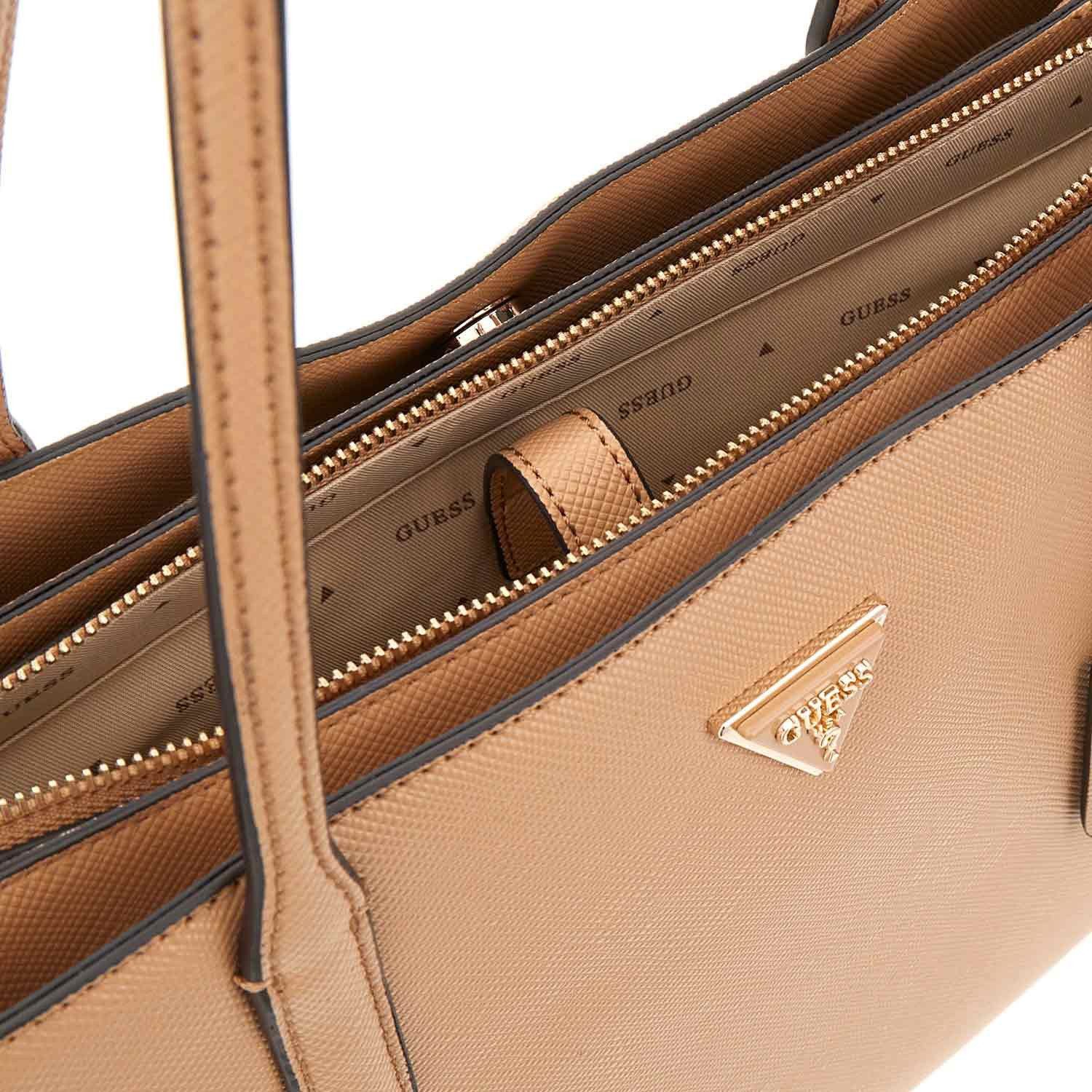 Guess Umhängetasche GUESS Shopper Noelle II Tech Tote beige (1, 1-tlg., 1)