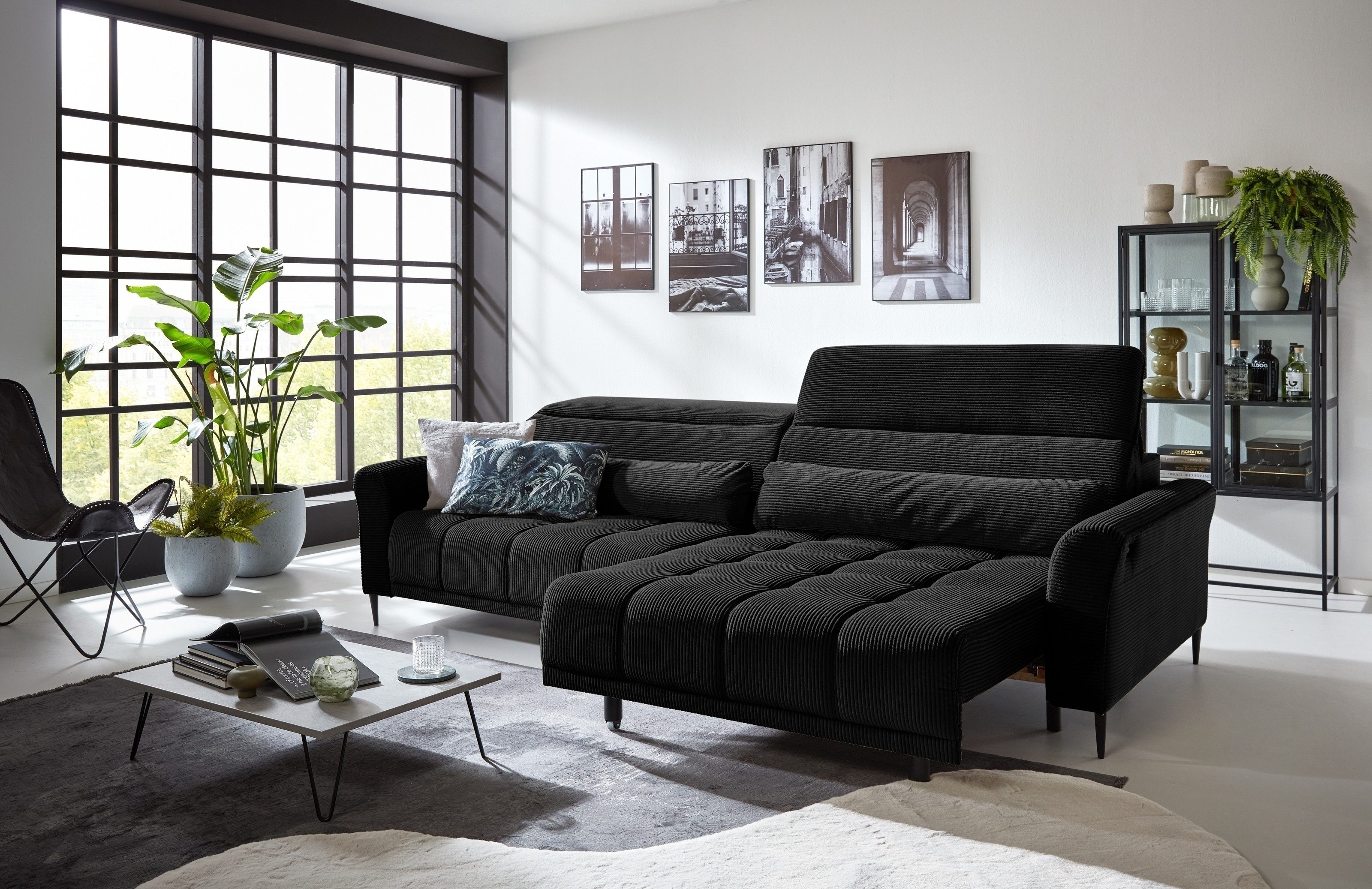 freiraum Big-Sofa Wolve, 2x elektr. Verstellung, 2 Kissen, Cord schwarz - 2 günstig online kaufen