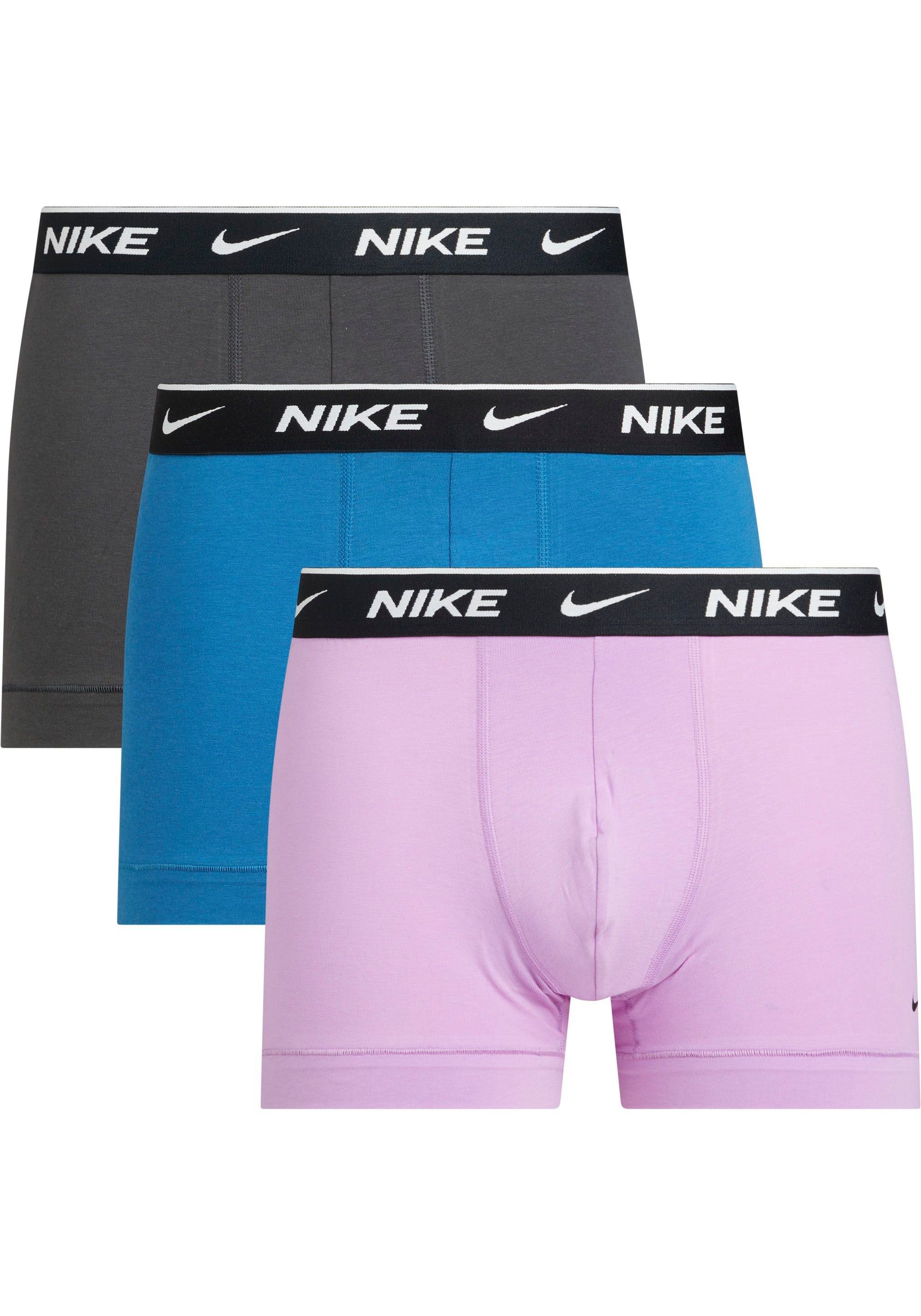 NIKE Underwear Trunk TRUNK 3PK (Packung, 3er-Pack) mit NIKE Logo-Elastikbund (3 Stück) RSH_FCHSI/INDUSTRIAL_BLU/ANTHRACITE