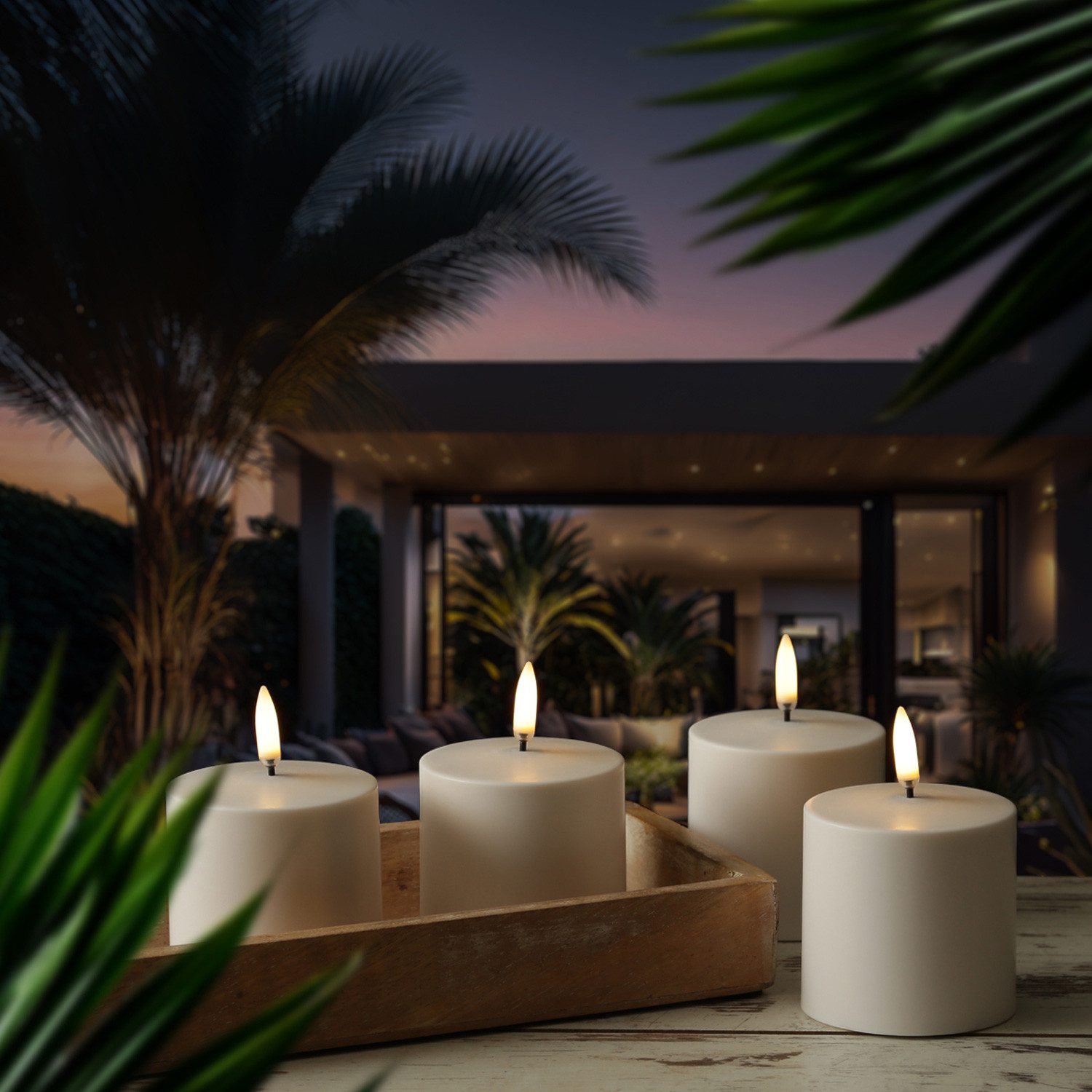 UYUNI Lighting LED-Kerze Stumpenkerzen aufladbar 4Stück mit Ladestation/Fernb. Außen Tisch Deko, LED Classic, warmweiß (2100K bis 3000K)