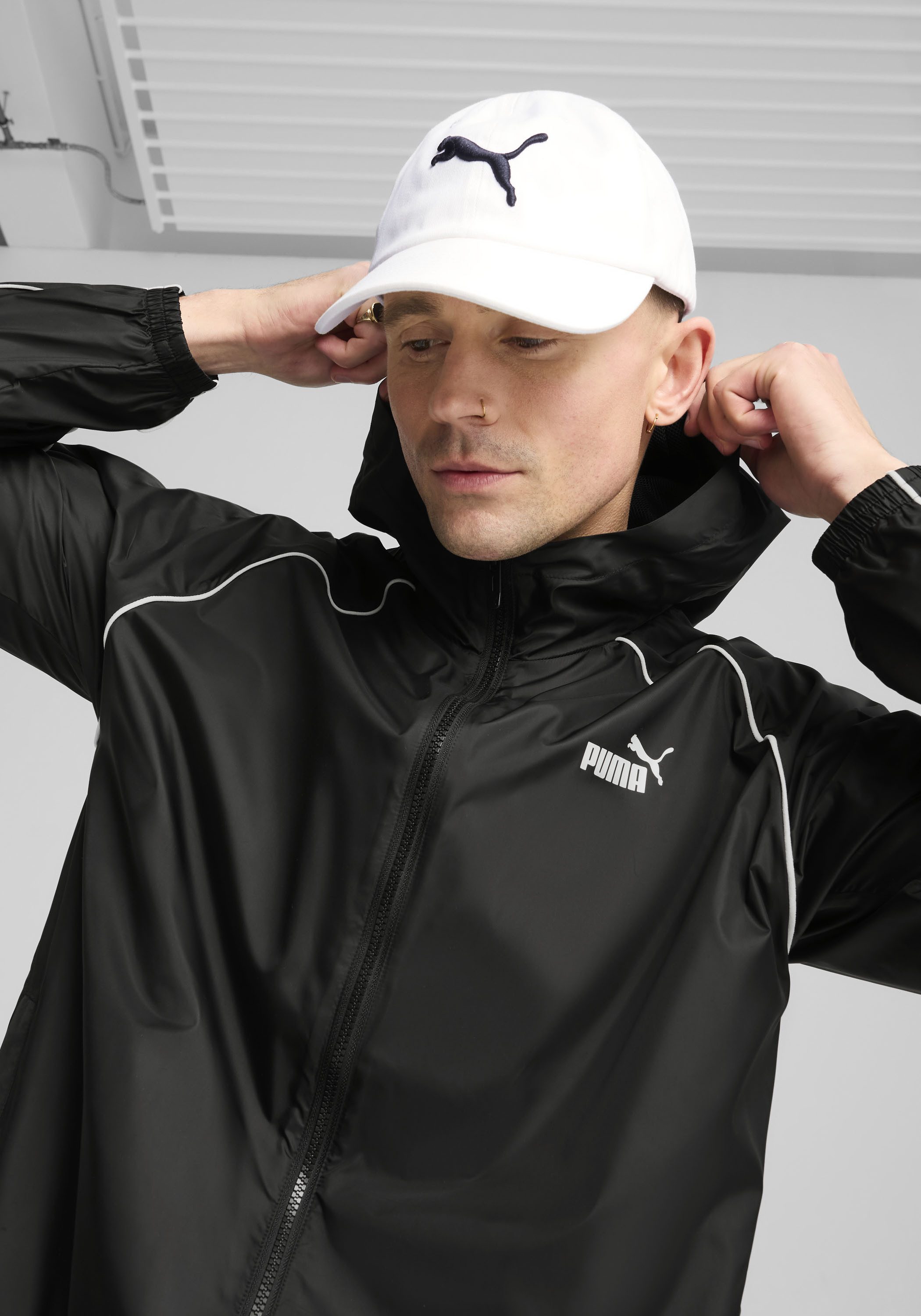 PUMA Baseball Cap ESS CAT BB CAP sportlicher Stil, aus Baumwolle, leichtes Design
