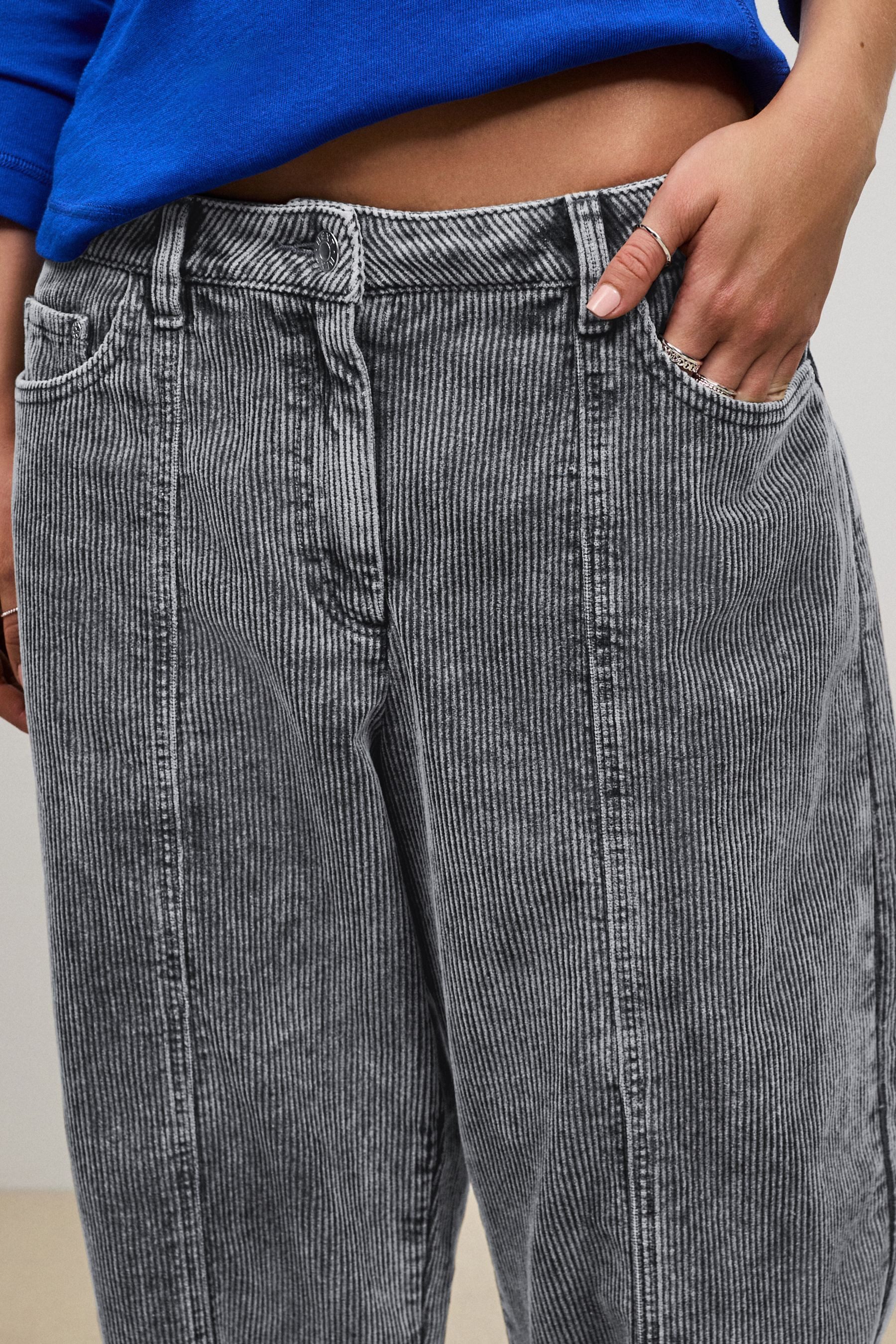 Next Cordhose Cordhose mit Barrel-Bein (1-tlg) – Bild 5 von 5