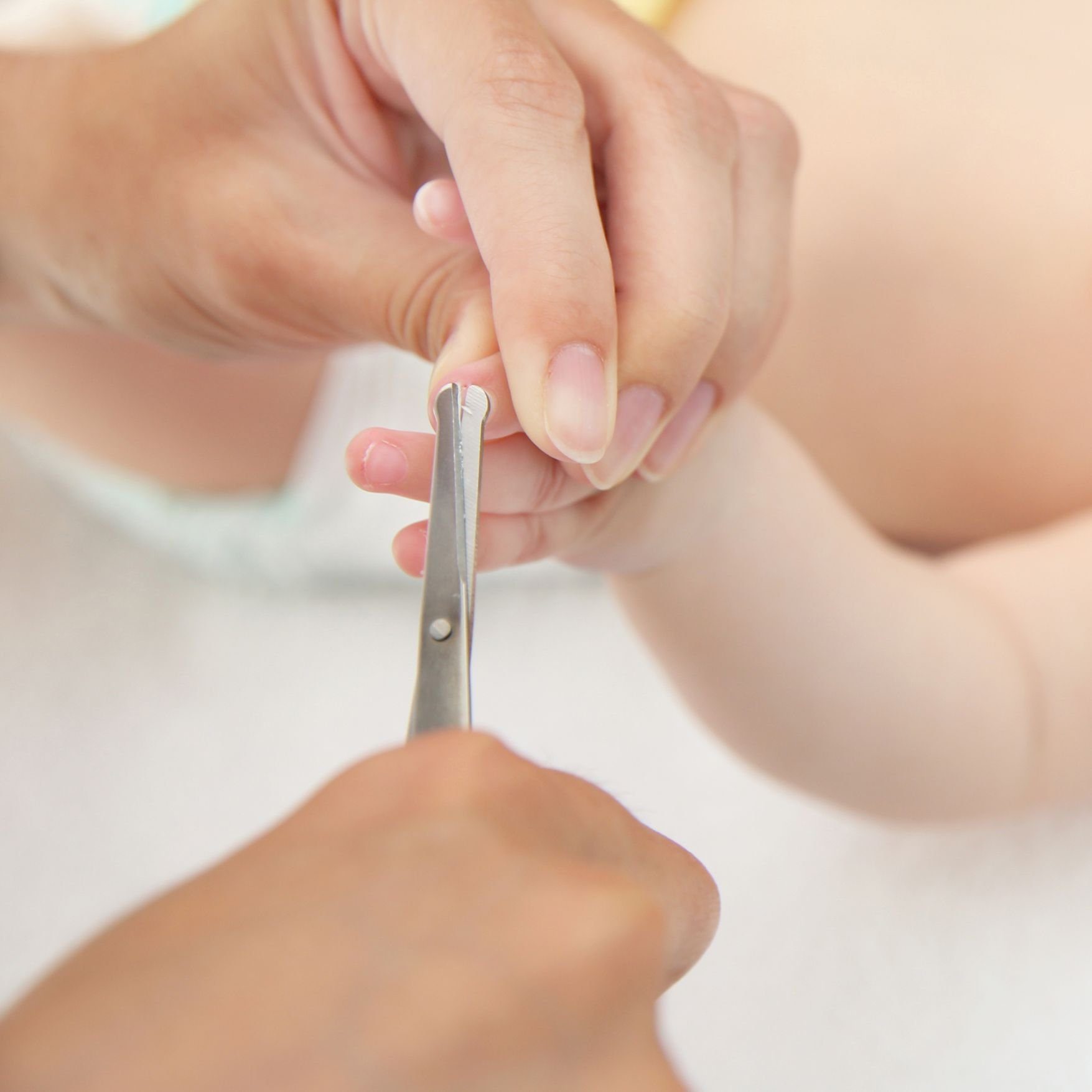 babyono Baby-Nagelschere Nagelschere Baby- Kind, Sicher mit abgerundeten Spitzen, (066), (1-tlg), Für Rechts- und Linkshändler geeignet