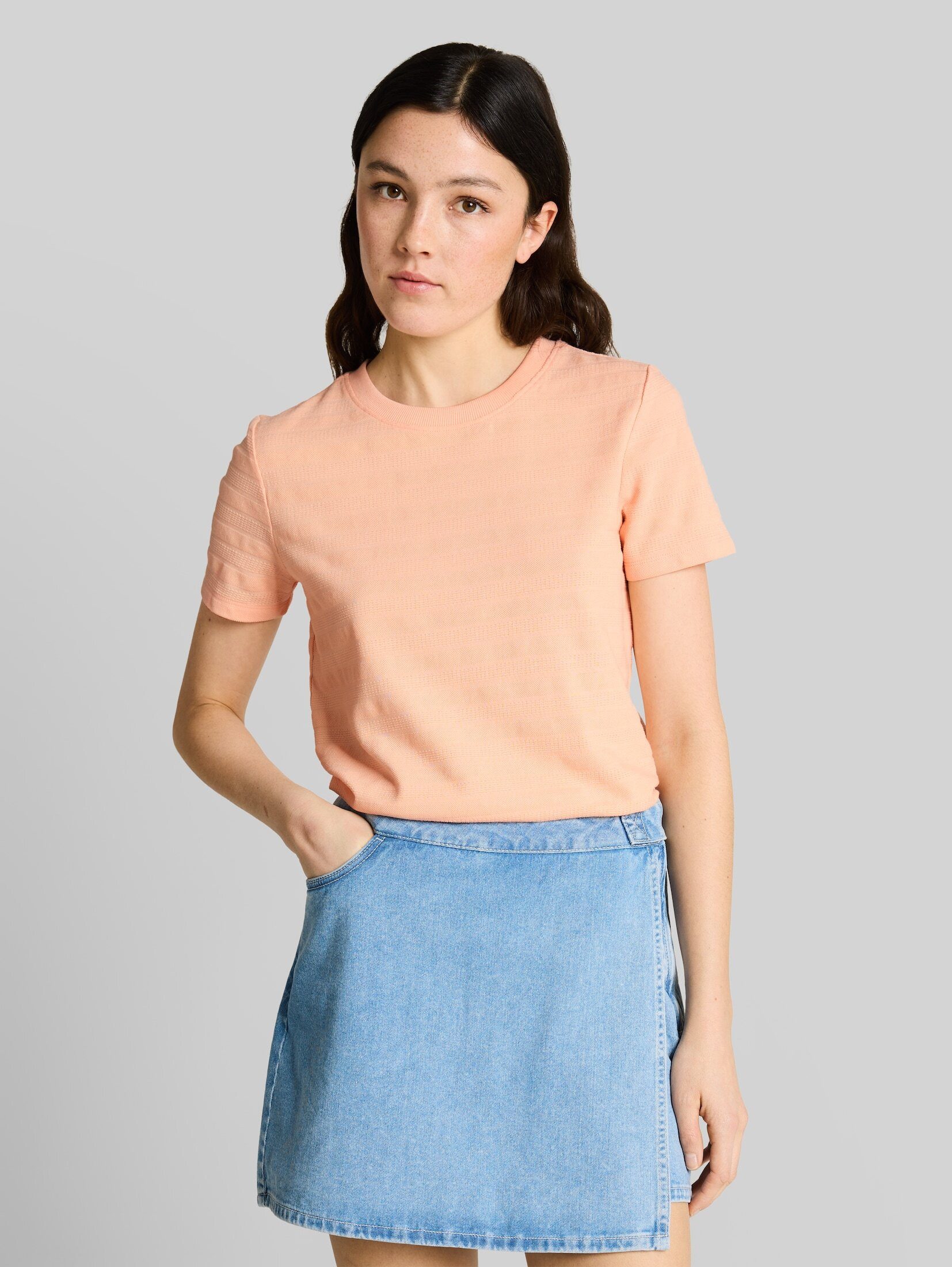 TOM TAILOR Denim T-Shirt T-Shirt Jacquard T-Shirt mit Rundhalsausschnitt