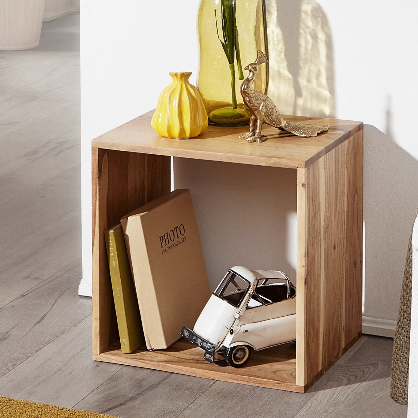 FINEBUY Standregal SuVa2508_1 Massivholz Regal Beistelltisch Tisch Holzcube Würfelregal, Akazie Massivholz 43,5x43,5x33 cm, Quadratisch, Kleines Bücherregal, Holzregal Natur Rustikal
