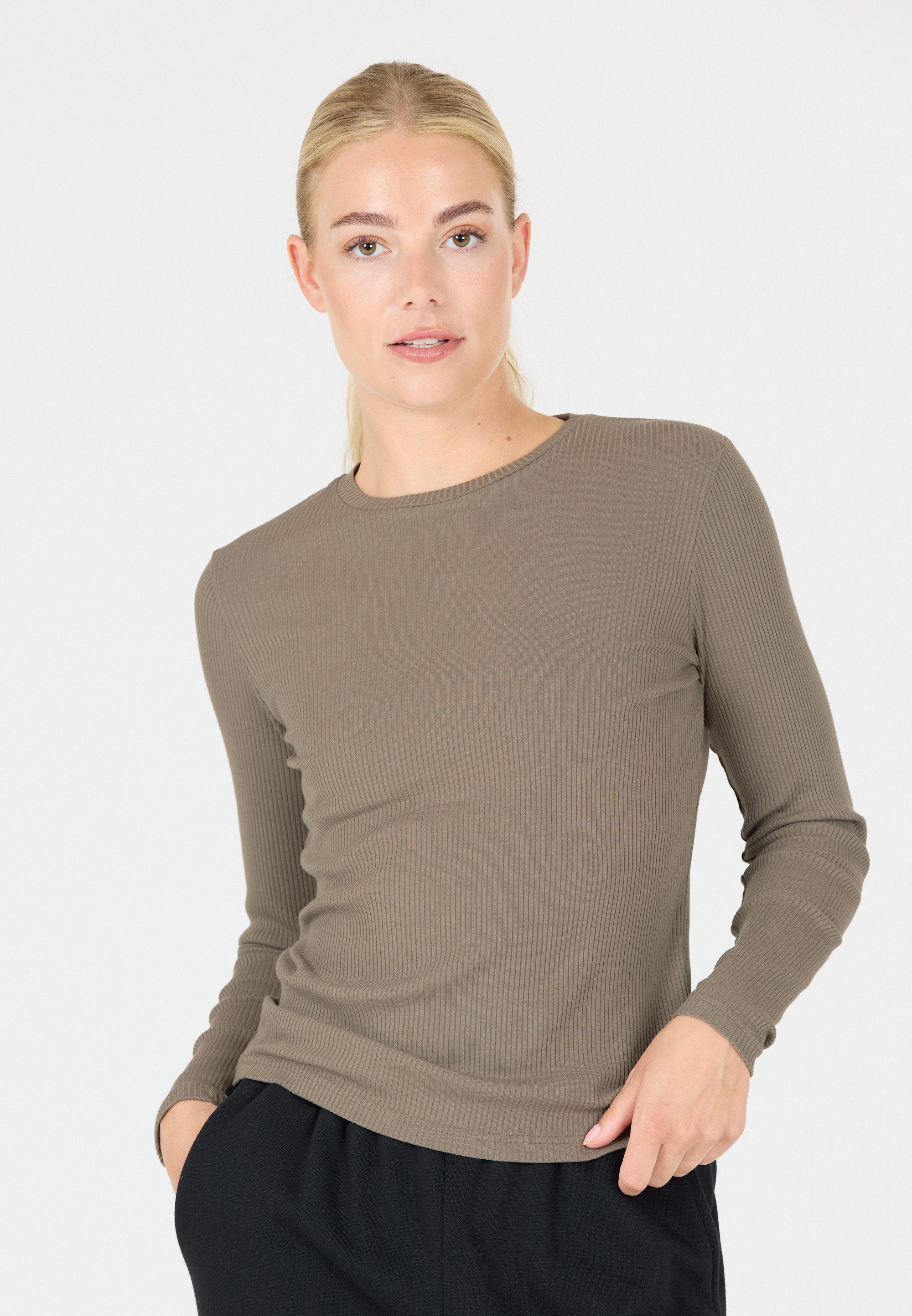 ATHLECIA Langarmshirt "Lankae", (1 tlg.), mit feuchtigkeitsregulierenden Ei günstig online kaufen