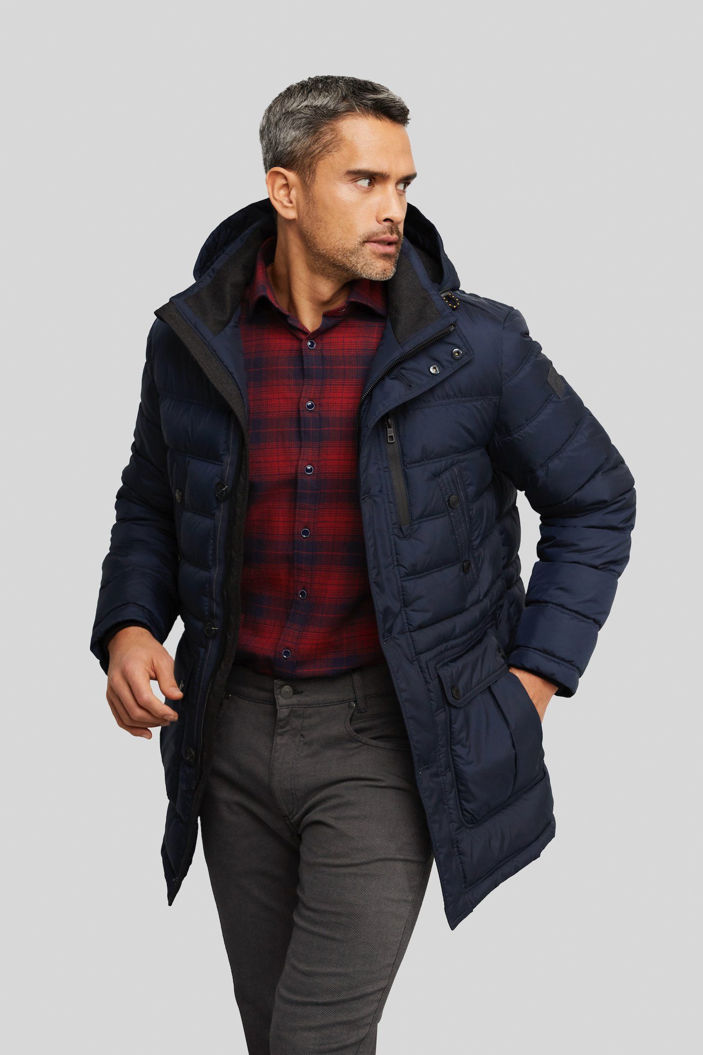 Steppjacke marine bugatti besonders aus leichtem Material