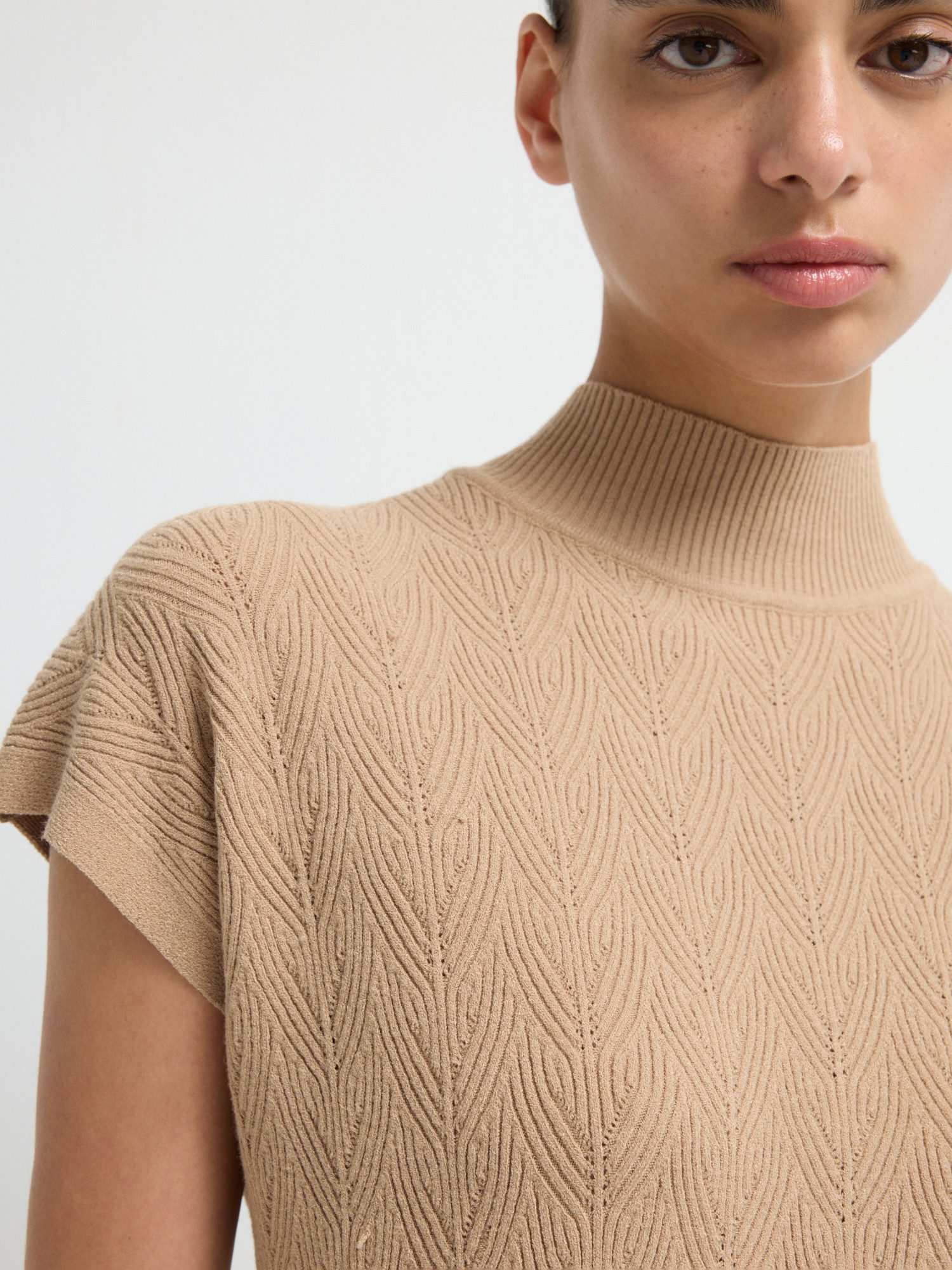 adL Sweatshirt Strickbluse mit Stehkragen und kurzen Ärmeln – Bild 4 von 5