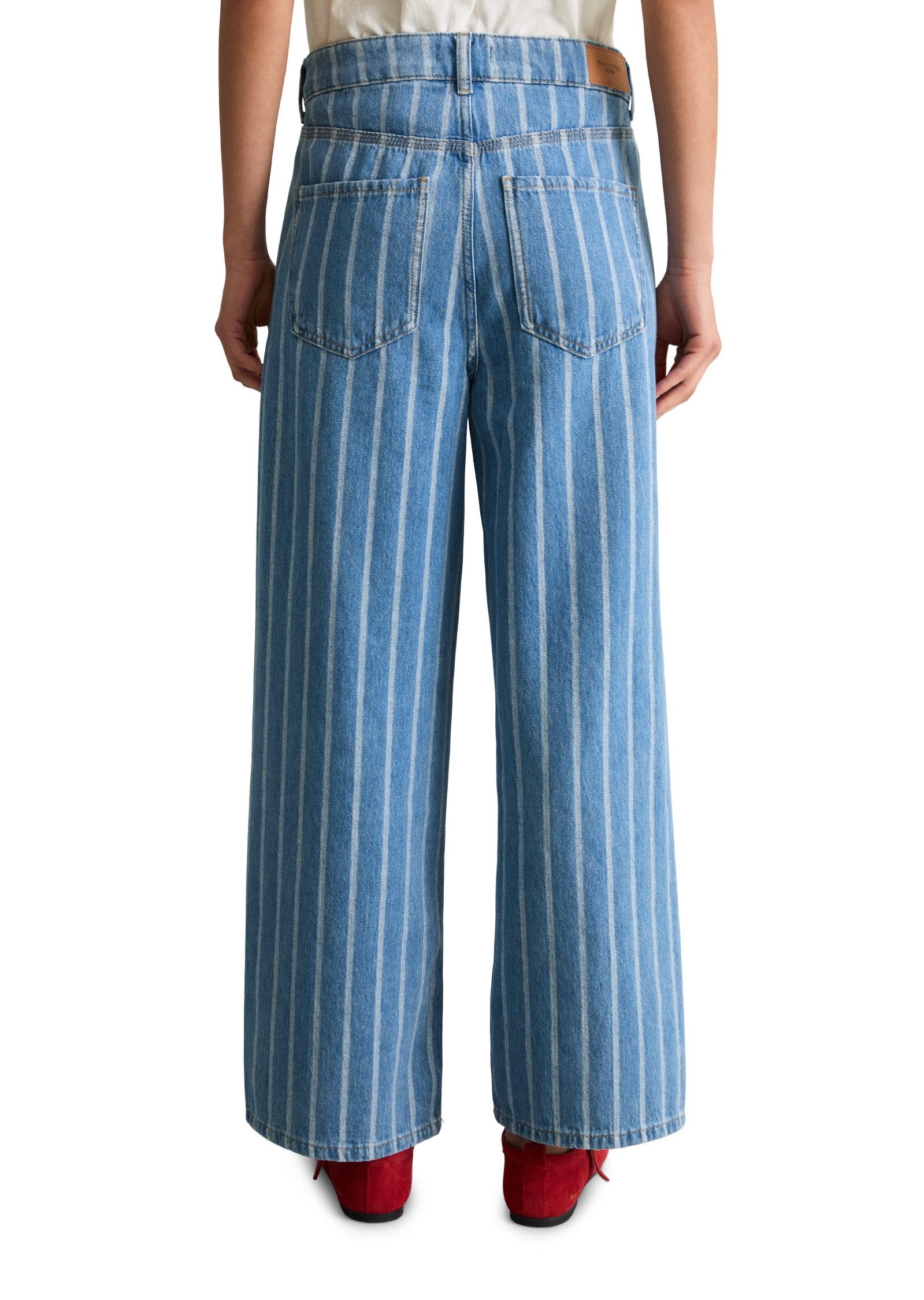 Marc O'Polo DENIM Weite Jeans aus leichter Bio-Baumwoll-Qualität