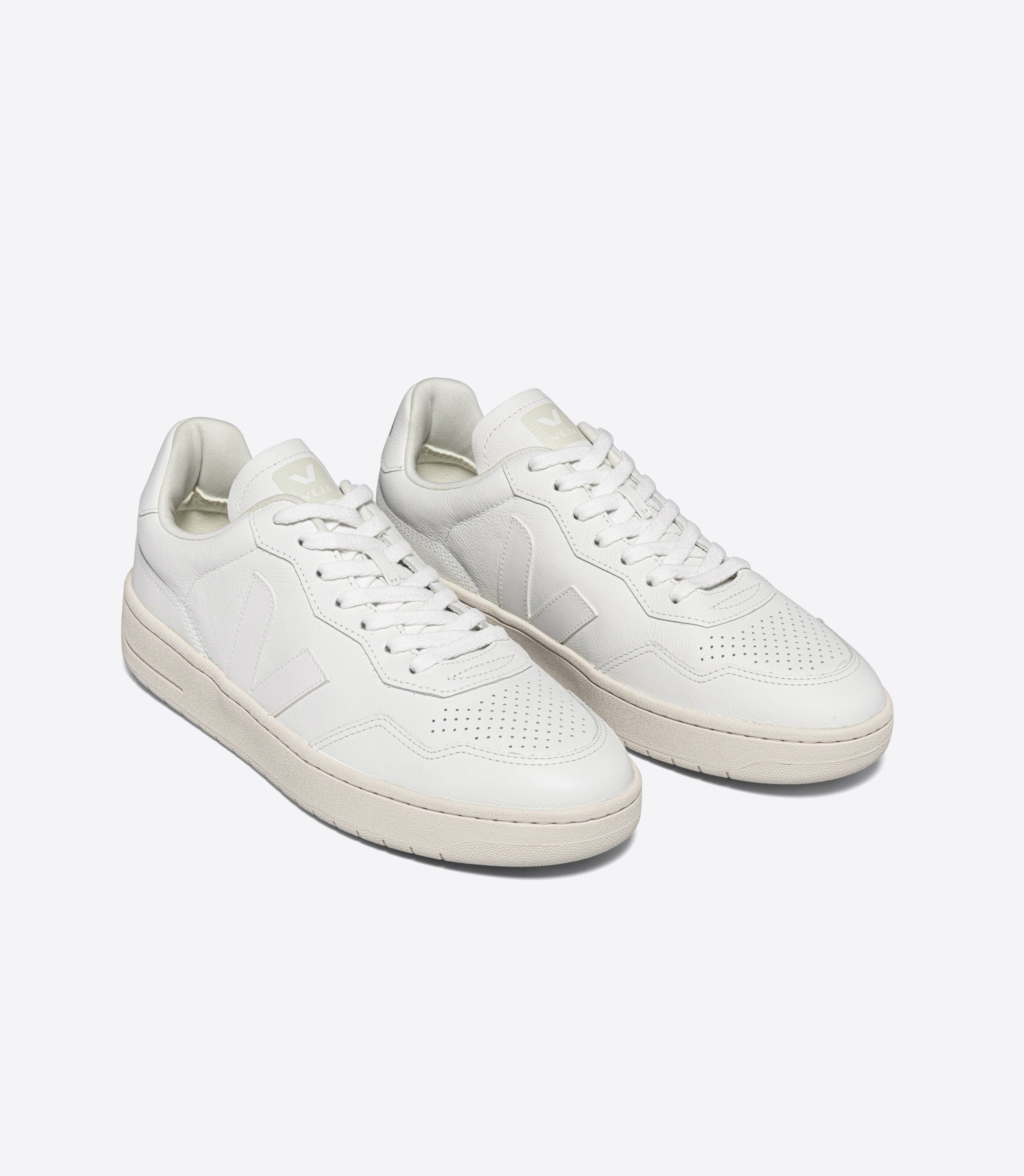VEJA Veja V-90 Leather Sneaker günstig online kaufen