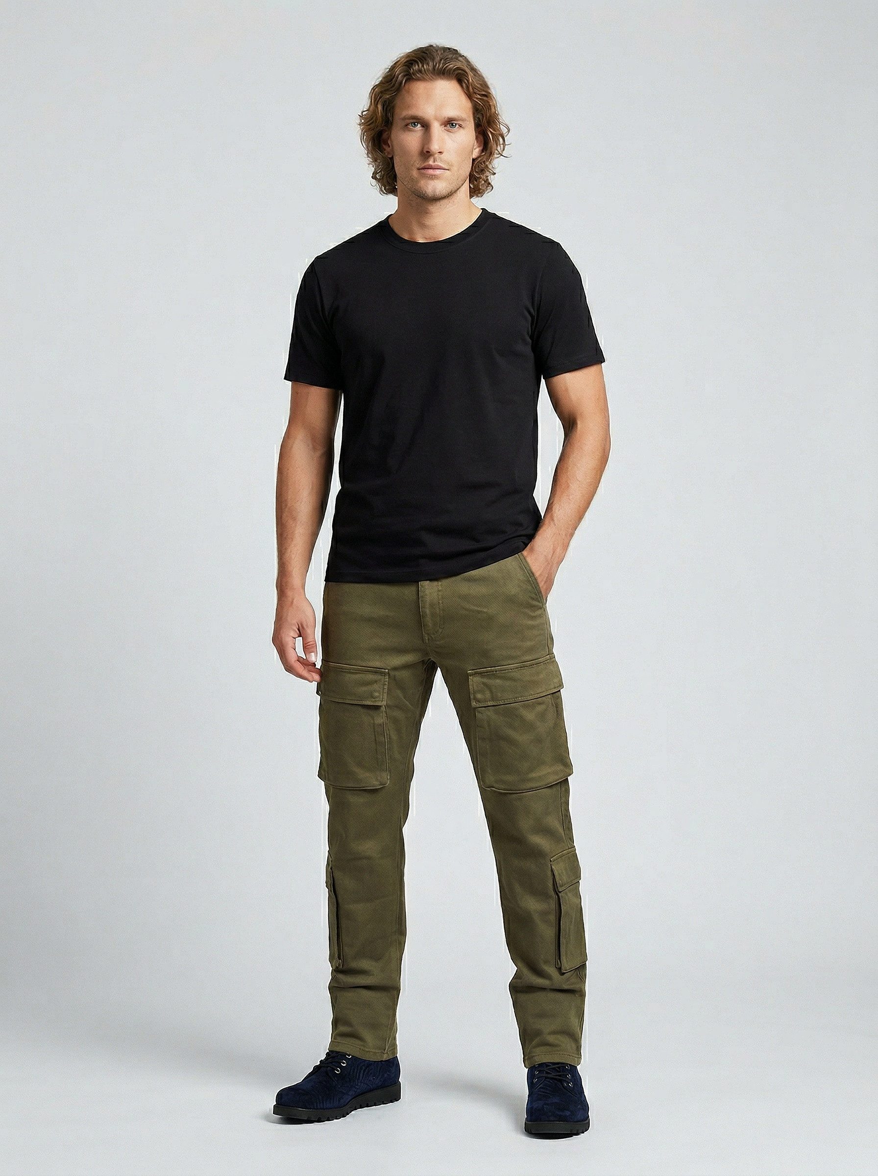 Zum Outfit 12