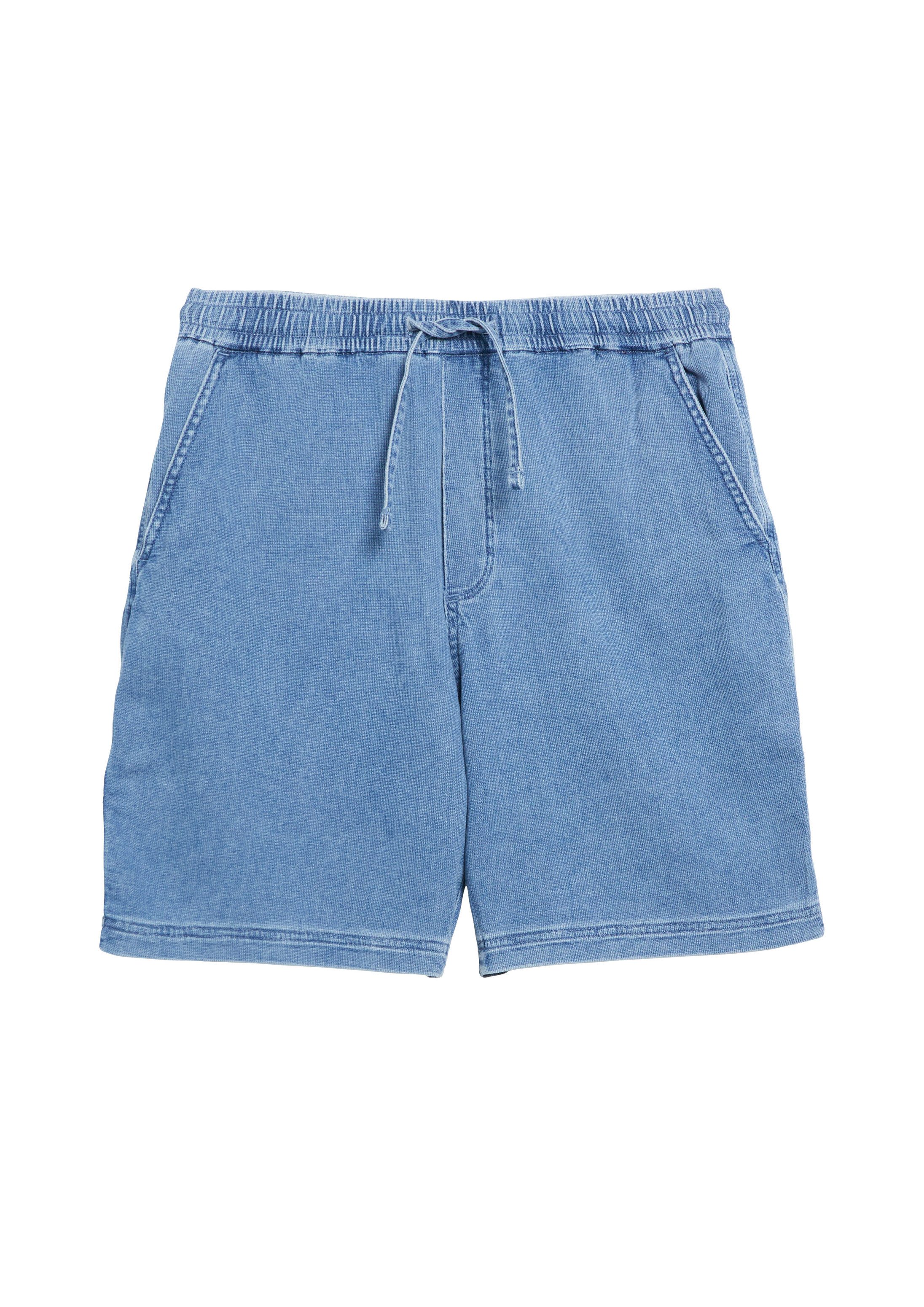 s.Oliver Jeansshorts Jeans-Bermuda DETROIT Detroit: Strukturierte Bermuda in Jeans-Optik