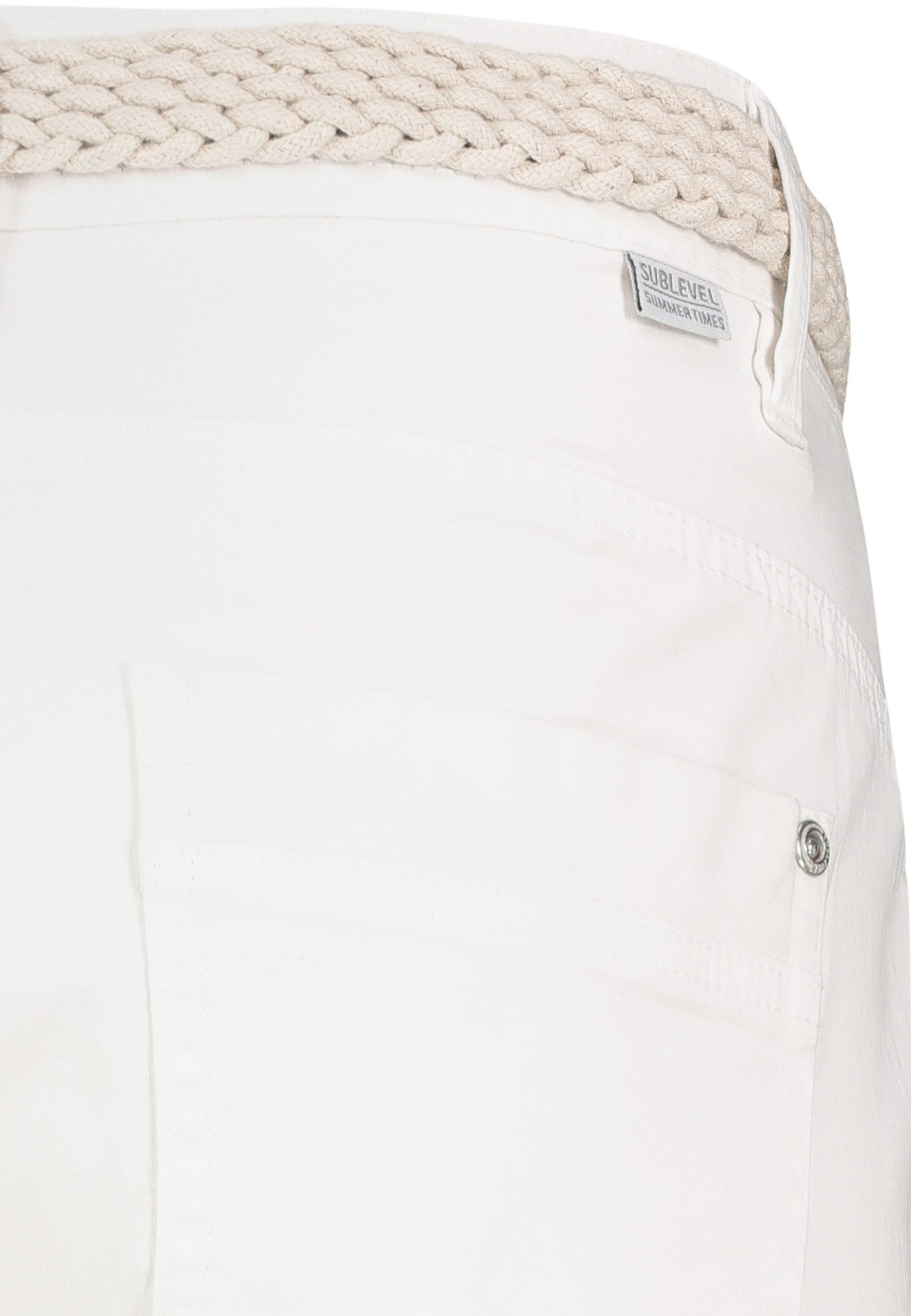 SUBLEVEL Bermudas Kurzes Design mit Flechtgürtel und gekrempeltem Saum Twill Bermuda Shorts