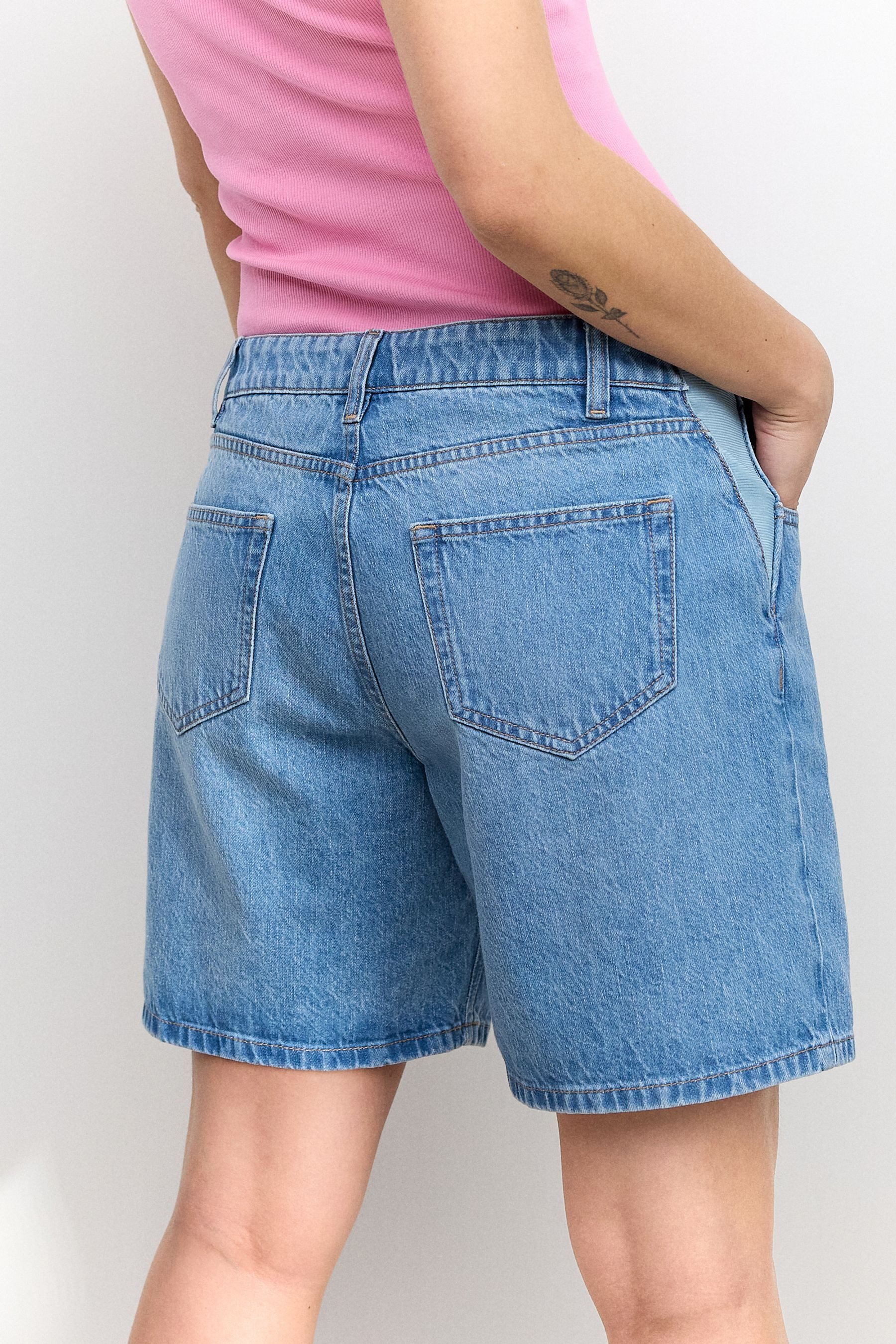 Next Jeansshorts Denim-Shorts aus 100 % Baumwolle, Umstandsmode (1-tlg) günstig online kaufen