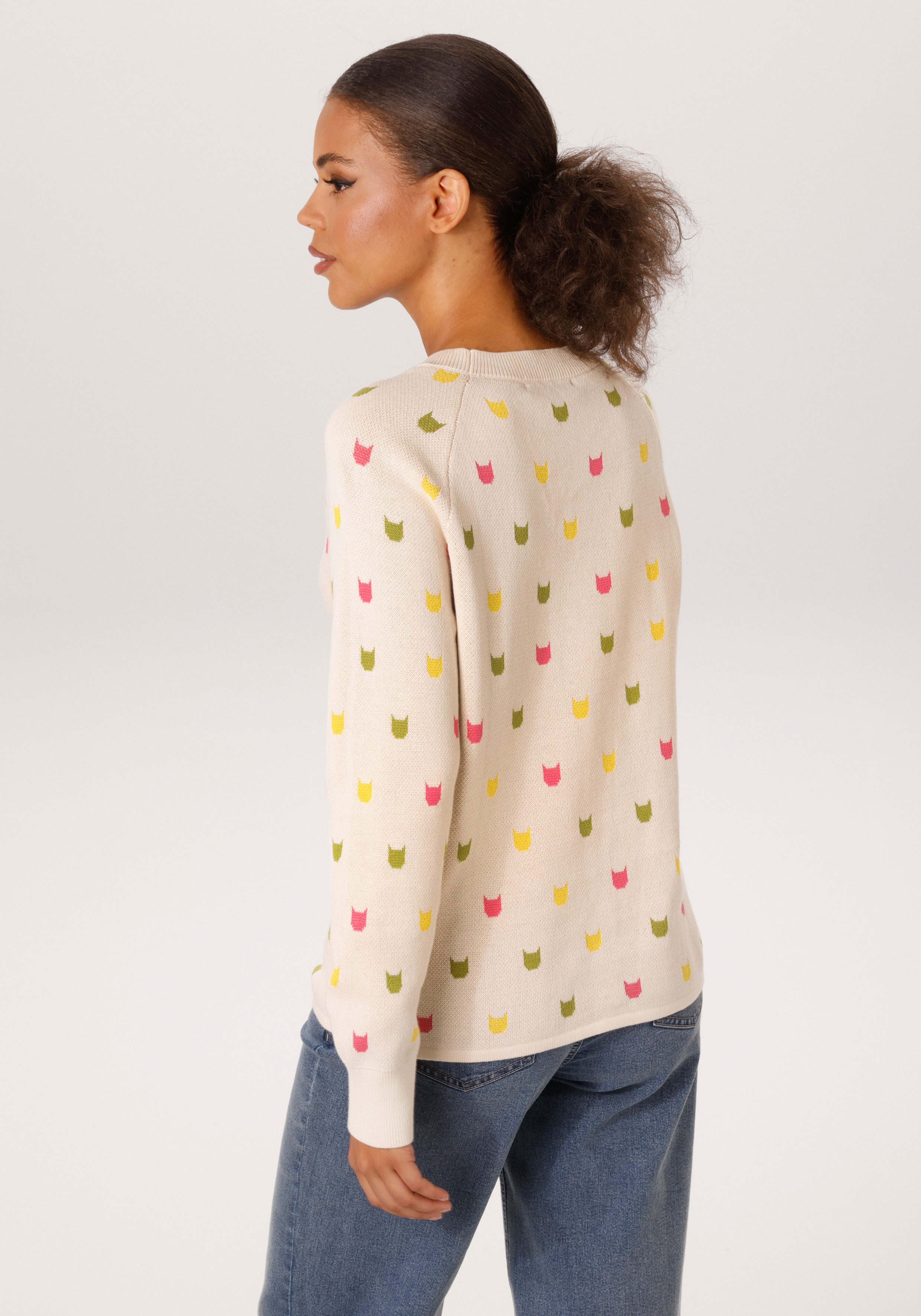Aniston CASUAL Strickpullover mit eingestrickten grafischen Katzenköpfen
