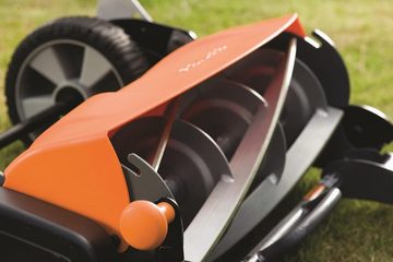 Fiskars Spindelmäher Rasenmäher mit berührungslosem Schneidesystem, Schnittbreite: 46 cm