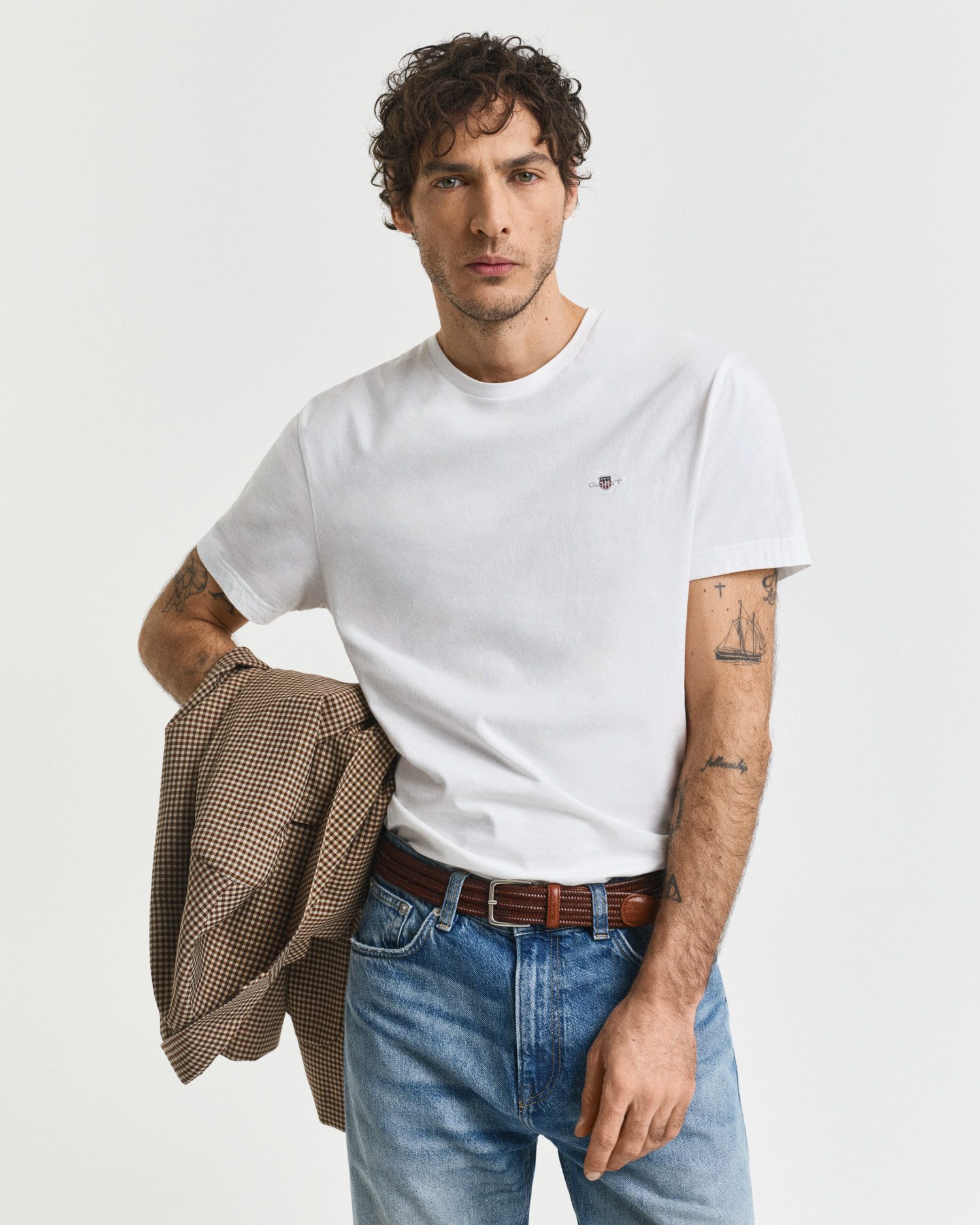 Gant T-Shirt SLIM SHIELD SS T-SHIRT mit Logostickerei auf der Brust günstig online kaufen